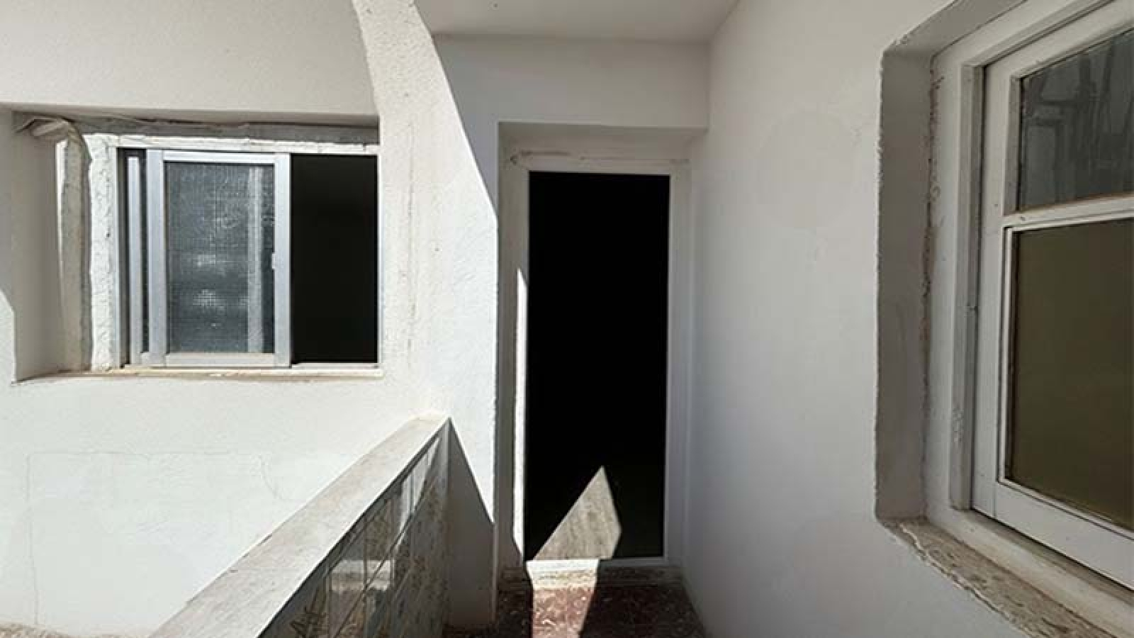 piso Massanassa, piso en venta Massanassa, piso para reformar Valencia, inversión inmobiliaria Valencia, vivienda para reformar, piso barato Valencia, oportunidad inversores, reformar piso Massanassa, comprar piso Valencia económico, inmueble vandalizado inversión, piso 4 habitaciones Massanassa, inmobiliaria Valencia, Mies Gestión Inmobiliaria