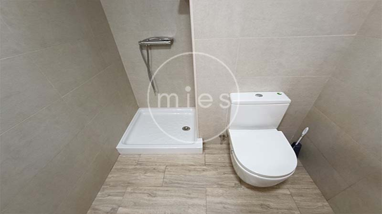 mies inmobiliaria alquila piso en quart de poblet