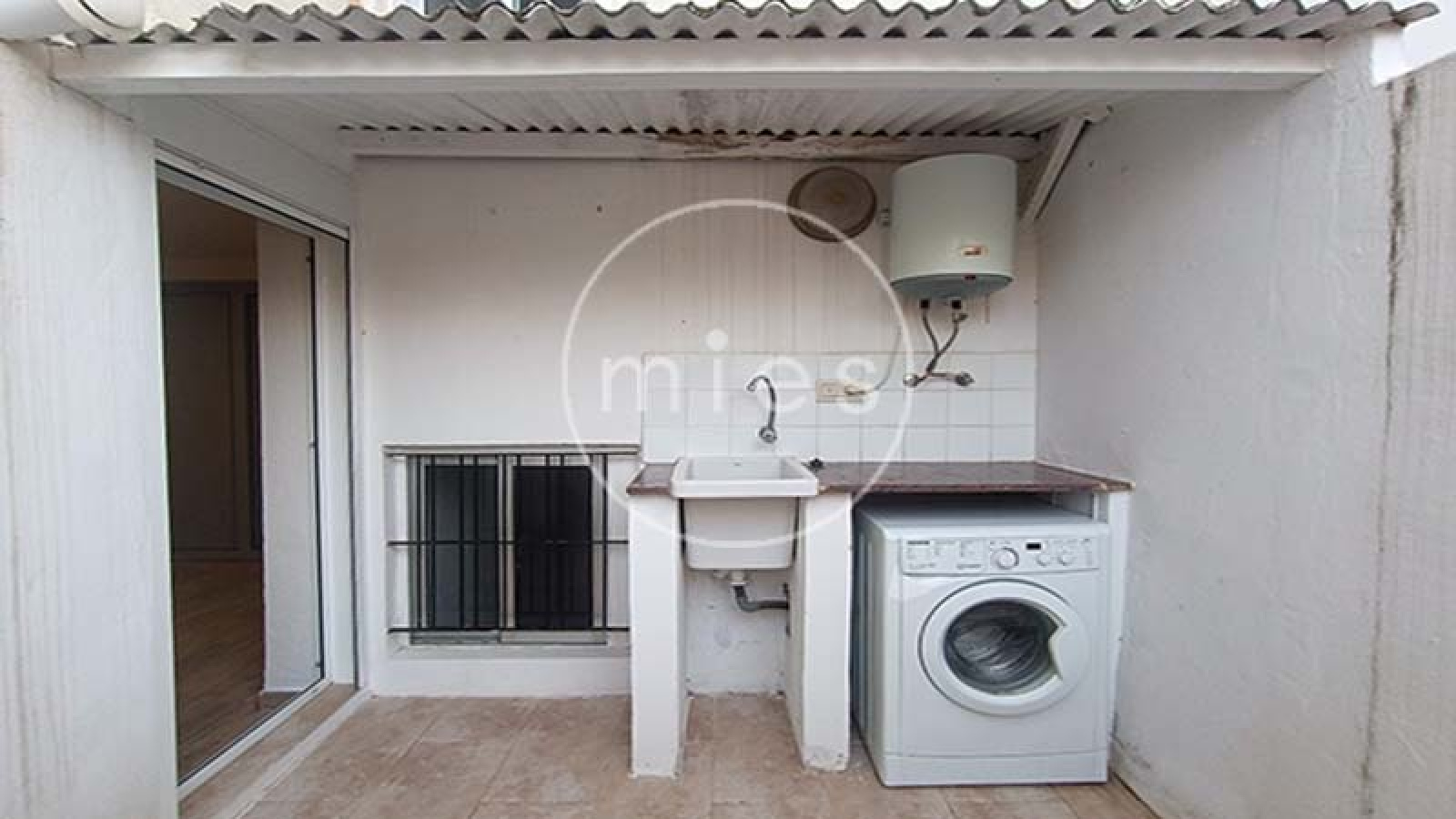 mies inmobiliaria alquila piso en quart de poblet