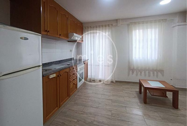mies inmobiliaria alquila piso en quart de poblet