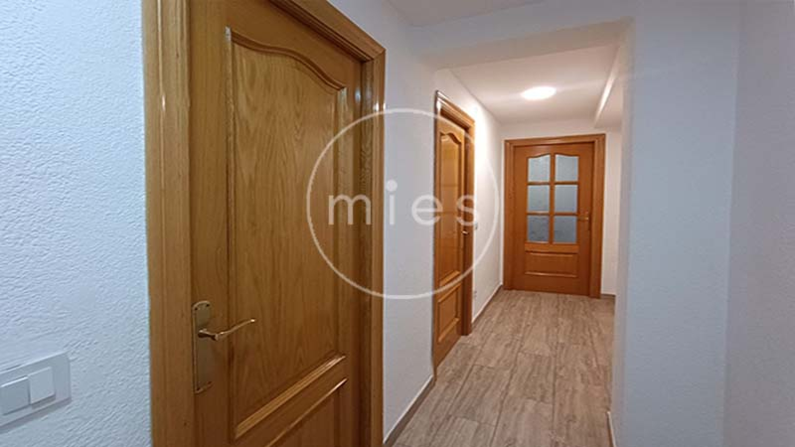 mies inmobiliaria alquila piso en quart de poblet