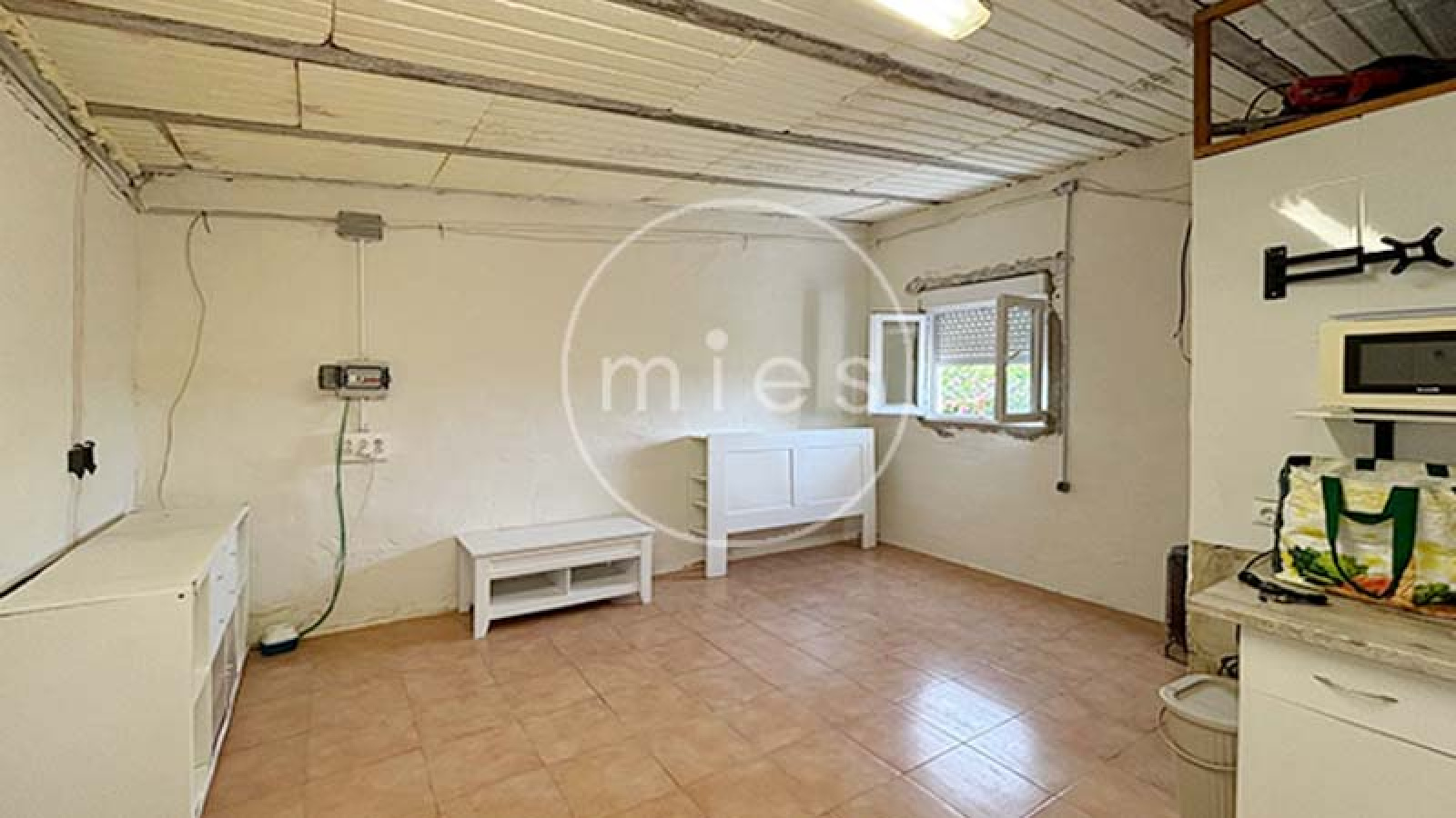 solar en venta Turís, terreno Altury, parcela urbana Turís, solar 956 m2 Valencia, terreno con casita Turís, comprar terreno Altury, solar urbanización Altury, terrenos en venta Valencia, parcela con vistas montaña Turís, inmobiliaria Turís