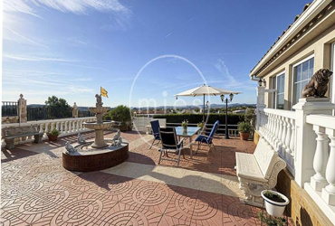 mies mejor inmobiliaria torrent vende chalet montroy