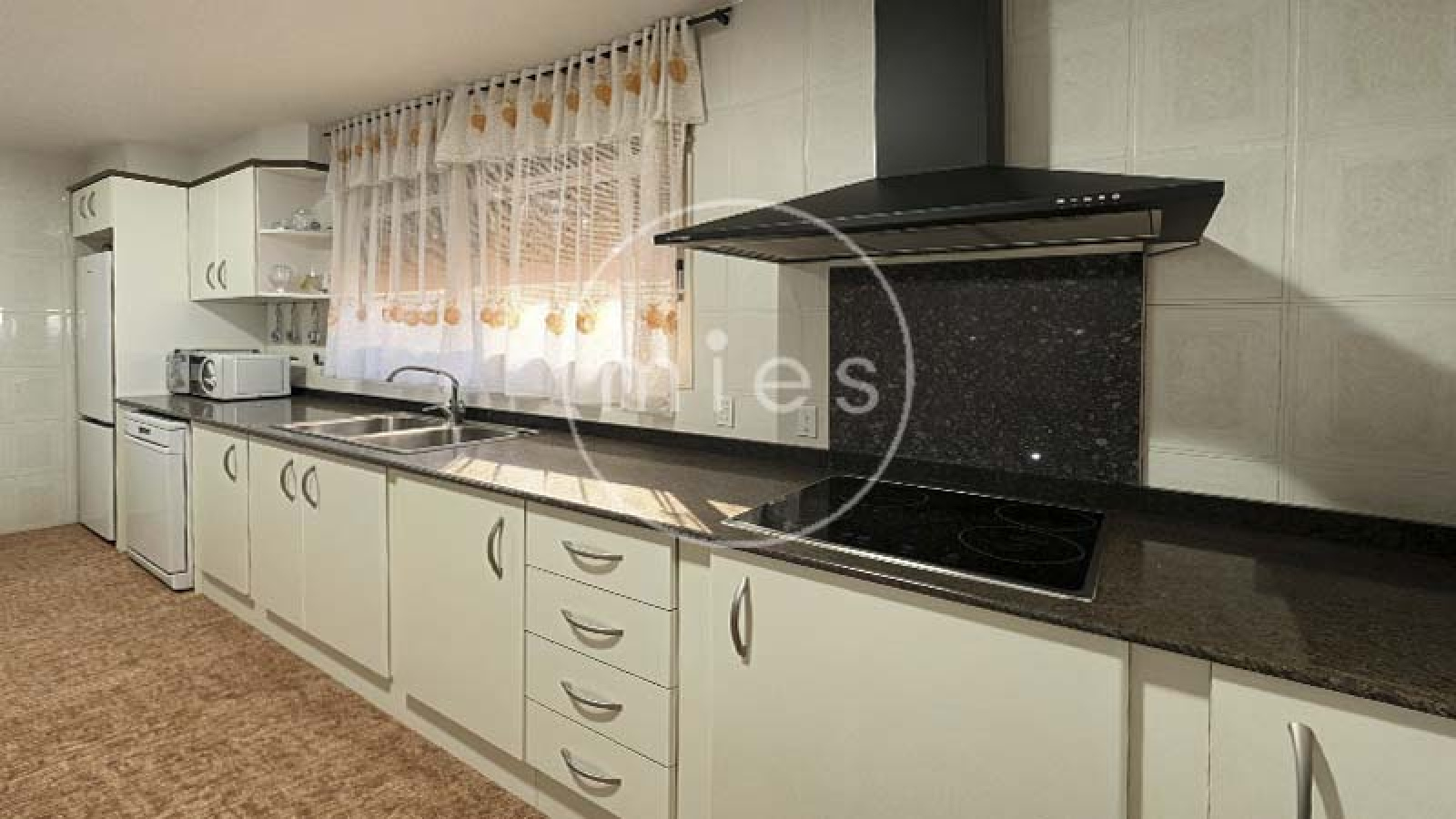 chalet urbano Montroy, chalet Balcón de Montroy, chalet en venta Montroy, chalet amplio Valencia, chalet con piscina Montroy, casa urbana con parcela, chalet 5 habitaciones Valencia, inmobiliaria Torrent, Mies Gestión Inmobiliaria, chalet con garaje y piscina, casa en Real de Montroy, chalet listo para entrar a vivir Valencia, chalet independiente Valencia interior