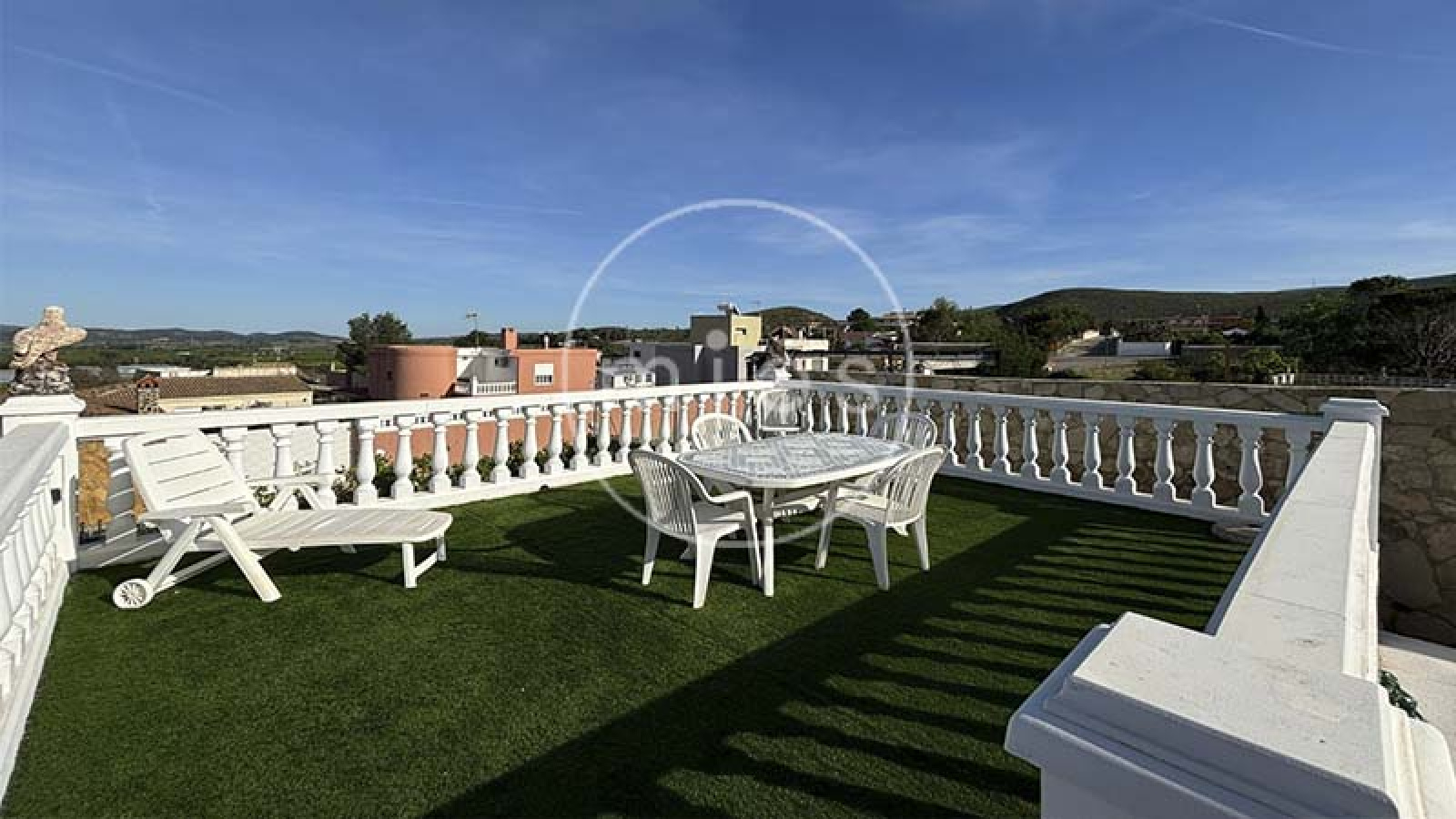 chalet urbano Montroy, chalet Balcón de Montroy, chalet en venta Montroy, chalet amplio Valencia, chalet con piscina Montroy, casa urbana con parcela, chalet 5 habitaciones Valencia, inmobiliaria Torrent, Mies Gestión Inmobiliaria, chalet con garaje y piscina, casa en Real de Montroy, chalet listo para entrar a vivir Valencia, chalet independiente Valencia interior