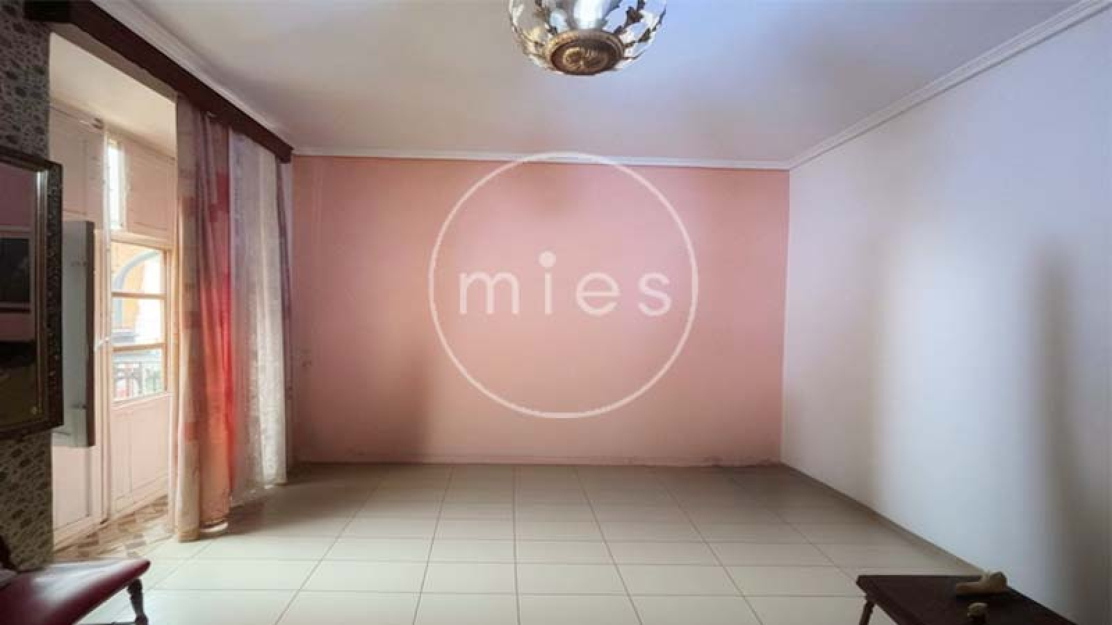 EN TURÍS INMOBILIARIA MIES VENDE