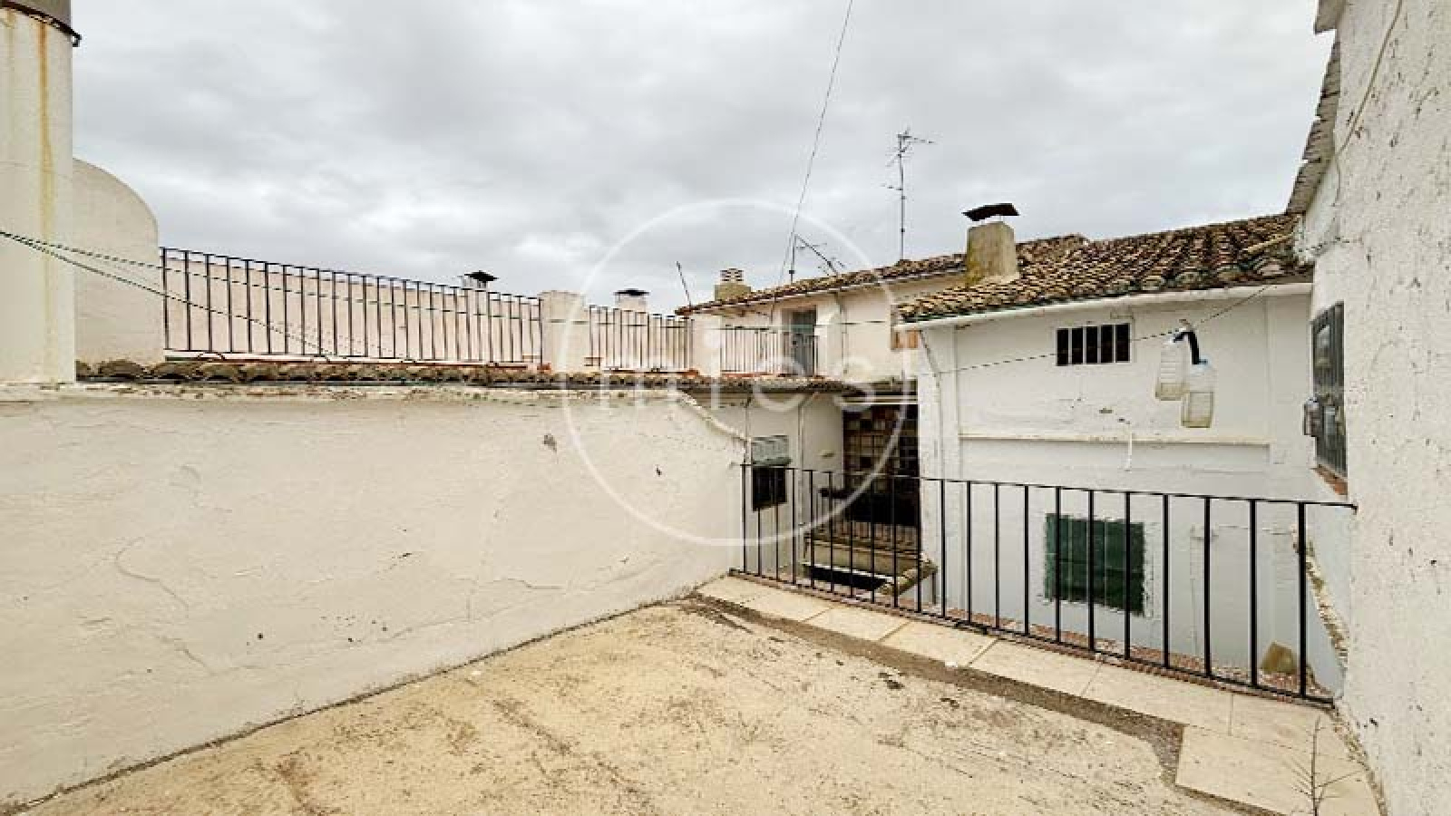 EN TURÍS INMOBILIARIA MIES VENDE