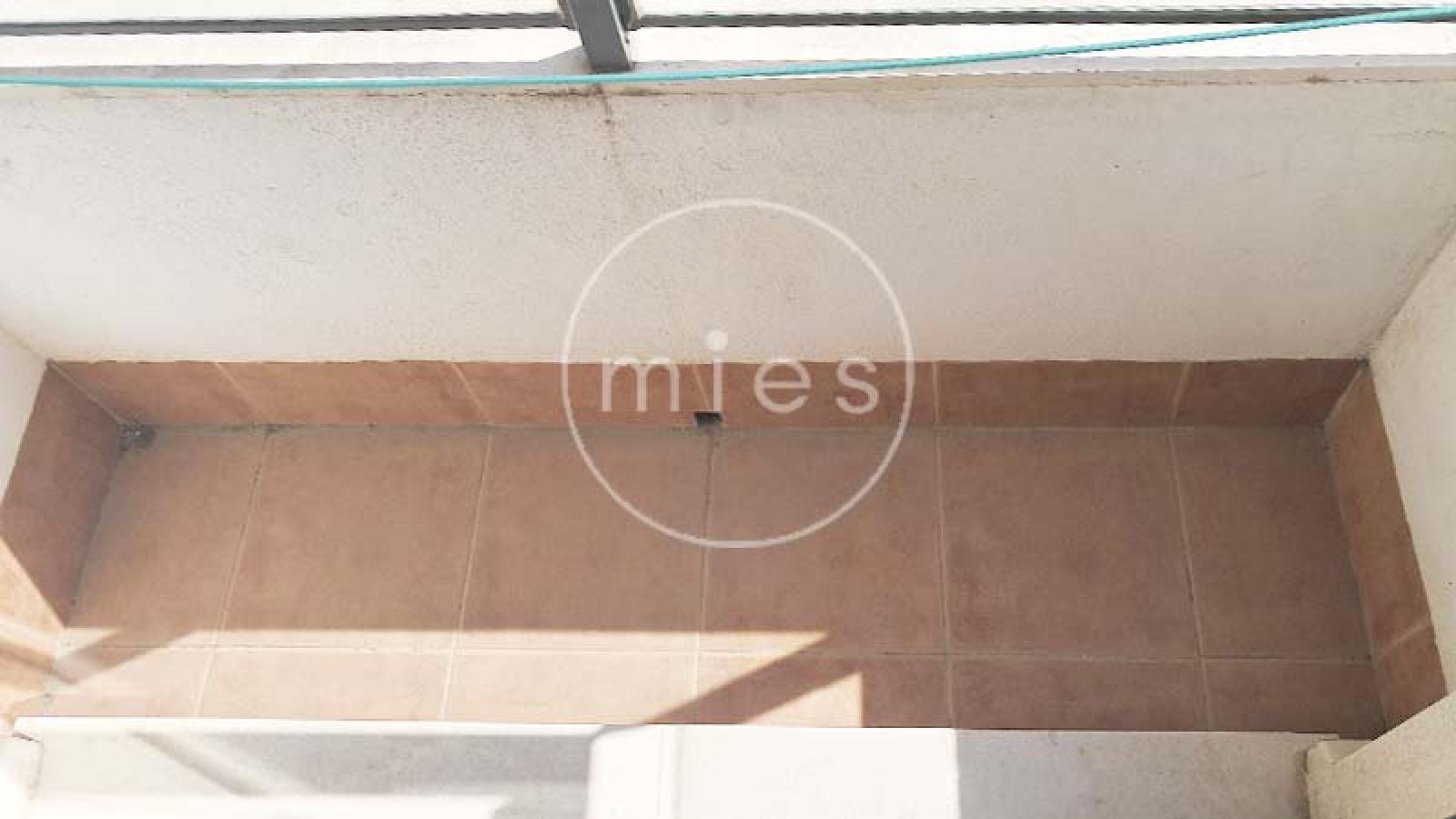 alquiler piso Valencia Safranar, piso alquiler Calle Xera Valencia, alquiler 3 habitaciones Valencia, piso con piscina Valencia alquiler, alquiler piso Patraix, piso exterior Valencia alquiler, MIES Inmobiliaria alquiler, vivienda alquiler Valencia larga duración, piso con ascensor Valencia, alquiler piso 2 baños Valencia