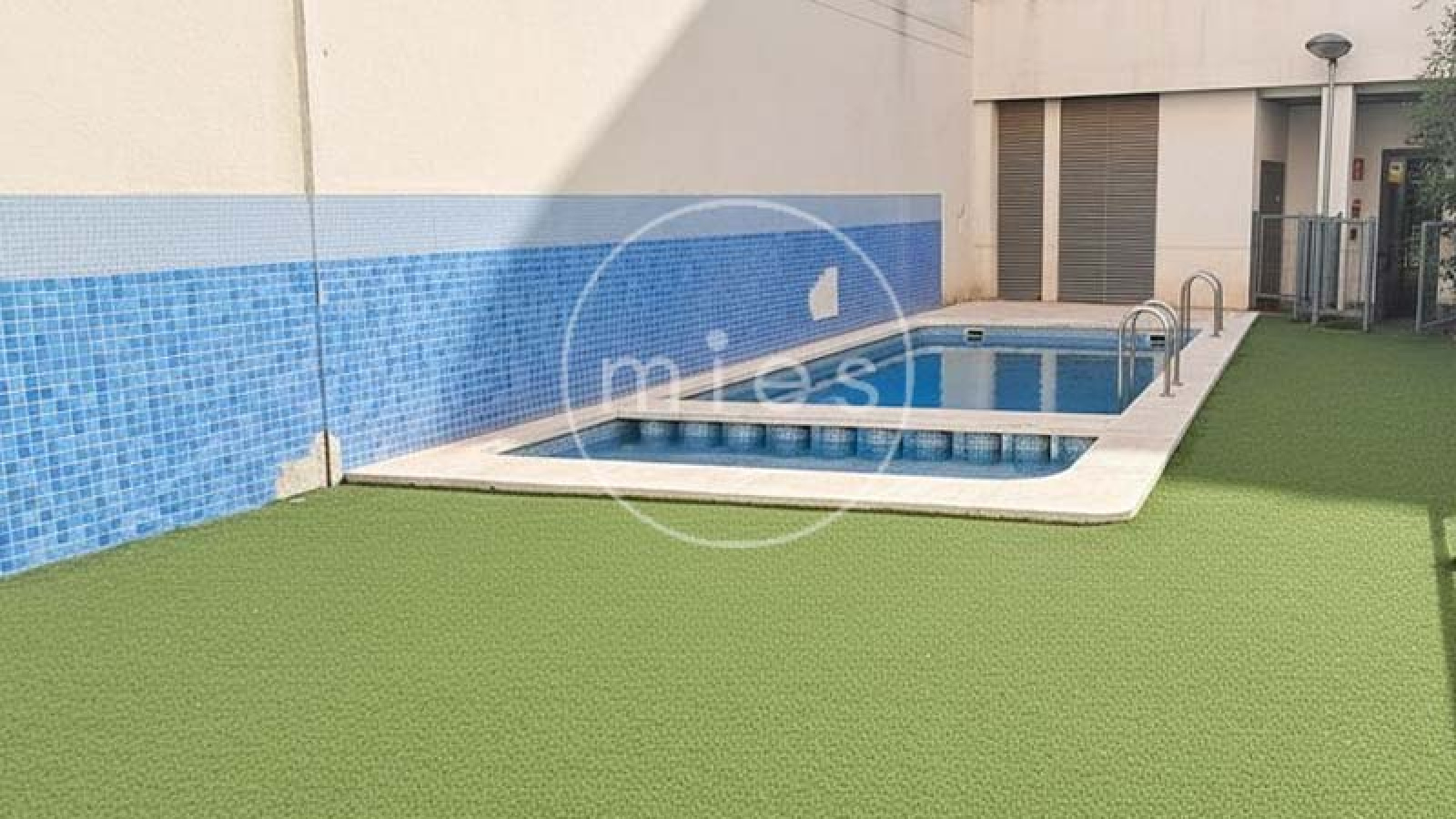alquiler piso Valencia Safranar, piso alquiler Calle Xera Valencia, alquiler 3 habitaciones Valencia, piso con piscina Valencia alquiler, alquiler piso Patraix, piso exterior Valencia alquiler, MIES Inmobiliaria alquiler, vivienda alquiler Valencia larga duración, piso con ascensor Valencia, alquiler piso 2 baños Valencia