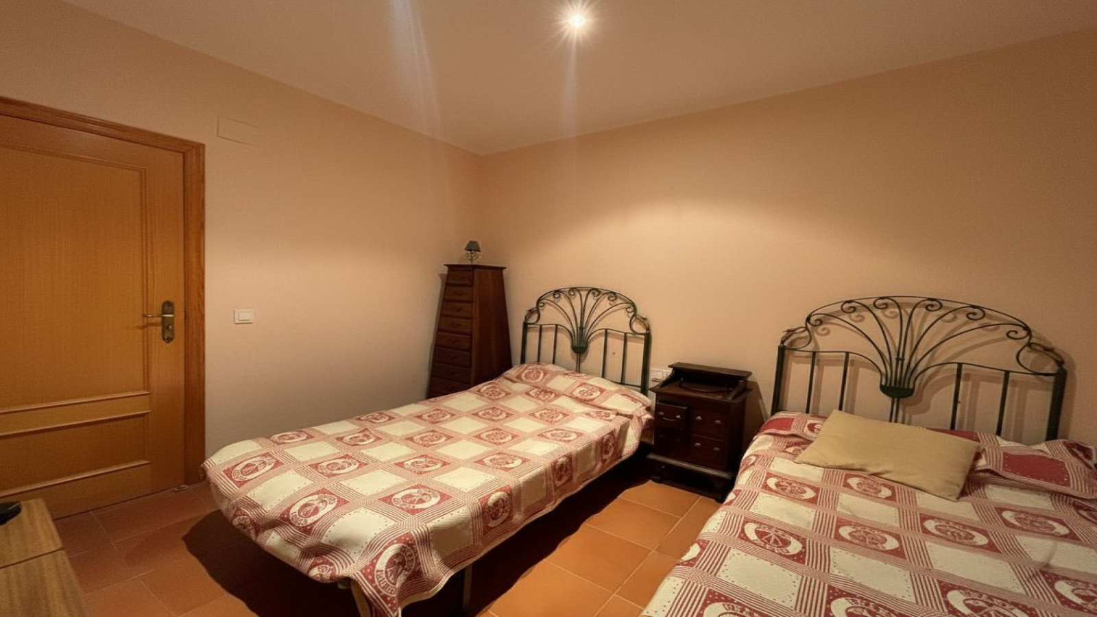solar en venta Turís, terreno Altury, parcela urbana Turís, solar chalet  Valencia, terreno con casita Turís, comprar terreno Altury, solar urbanización Altury, terrenos en venta Valencia, parcela con vistas montaña Turís, inmobiliaria Turís