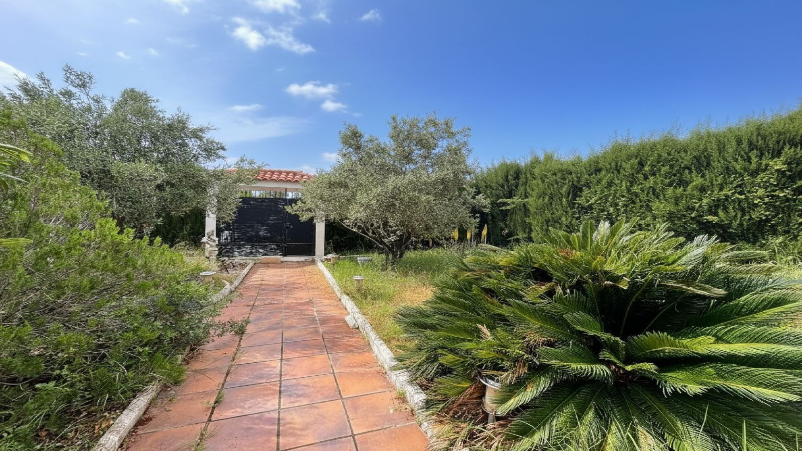 solar en venta Turís, terreno Altury, parcela urbana Turís, solar chalet  Valencia, terreno con casita Turís, comprar terreno Altury, solar urbanización Altury, terrenos en venta Valencia, parcela con vistas montaña Turís, inmobiliaria Turís