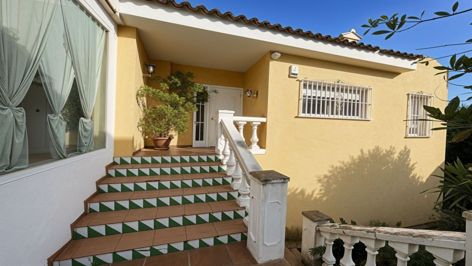 solar en venta Turís, terreno Altury, parcela urbana Turís, solar chalet  Valencia, terreno con casita Turís, comprar terreno Altury, solar urbanización Altury, terrenos en venta Valencia, parcela con vistas montaña Turís, inmobiliaria Turís