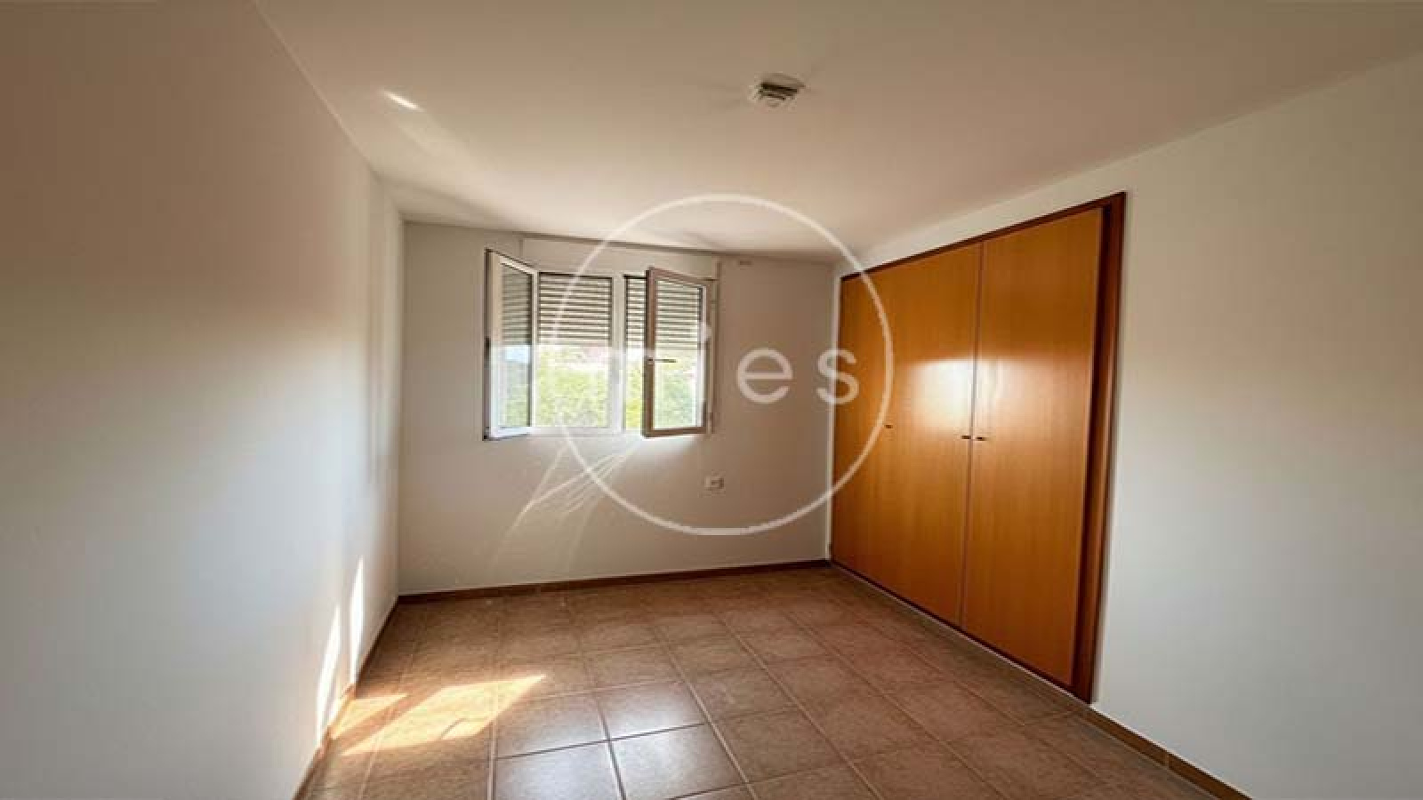 solar en venta montroy, terreno montroi, parcela urbana Turís, solar chalet  Valencia, terreno con casita Montroy, comprar terreno Altury, solar urbanización Altury, terrenos en venta Valencia, parcela con vistas montaña Balcón de Montroy, inmobiliaria Turís