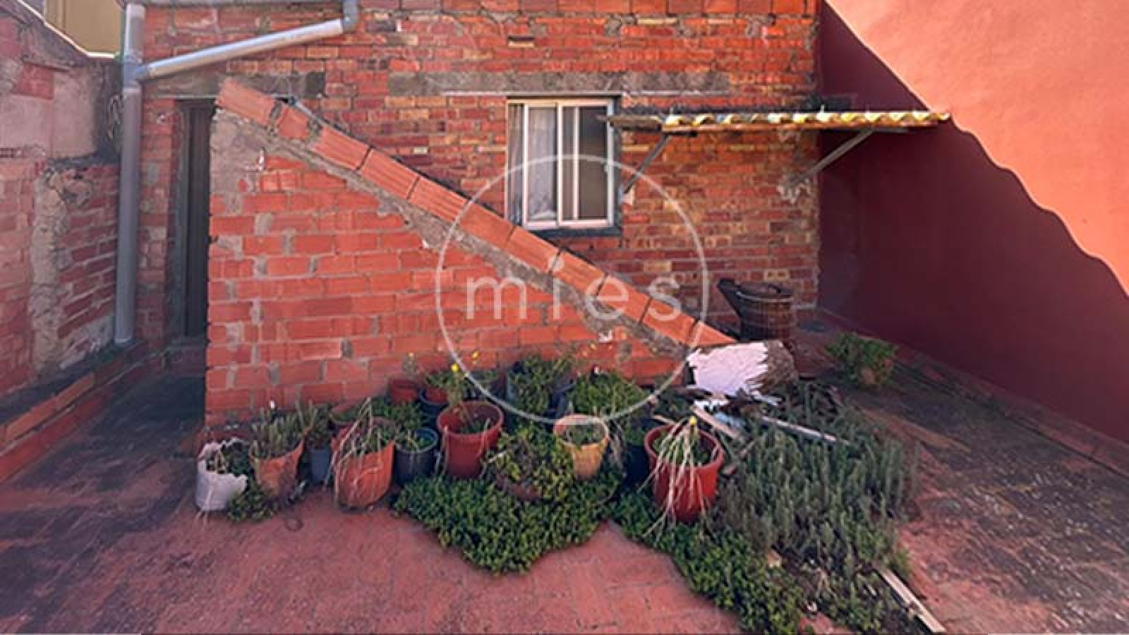casa en venta Millares, Millares Valencia casa, inversión turismo rural Valencia, casa rural Valencia interior, segunda residencia Valencia, casa con chimenea Valencia, casa con garaje Millares, inversión inmobiliaria Valencia interior, alquiler turístico Valencia, casa para reformar Valencia, Canal de Navarrés vivienda, casa pueblo Valencia venta