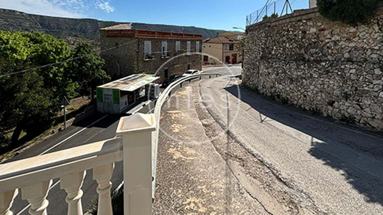 casa en venta Millares, Millares Valencia casa, inversión turismo rural Valencia, casa rural Valencia interior, segunda residencia Valencia, casa con chimenea Valencia, casa con garaje Millares, inversión inmobiliaria Valencia interior, alquiler turístico Valencia, casa para reformar Valencia, Canal de Navarrés vivienda, casa pueblo Valencia venta