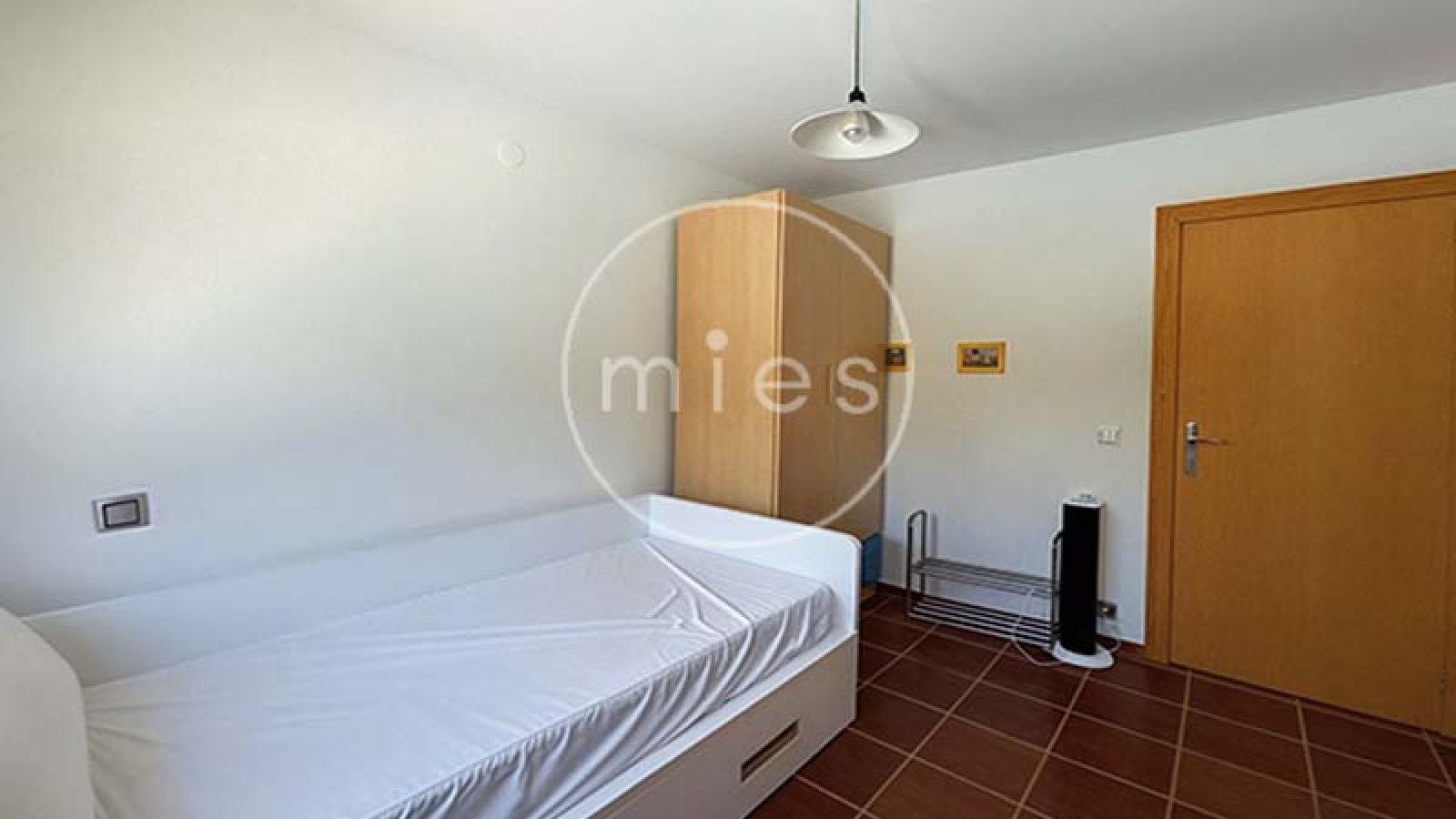 solar en venta Turís, terreno Altury, parcela urbana Turís, solar chalet  Valencia, terreno con casita Turís, comprar terreno Altury, solar urbanización Altury, terrenos en venta Valencia, parcela con vistas montaña Turís, inmobiliaria Turís