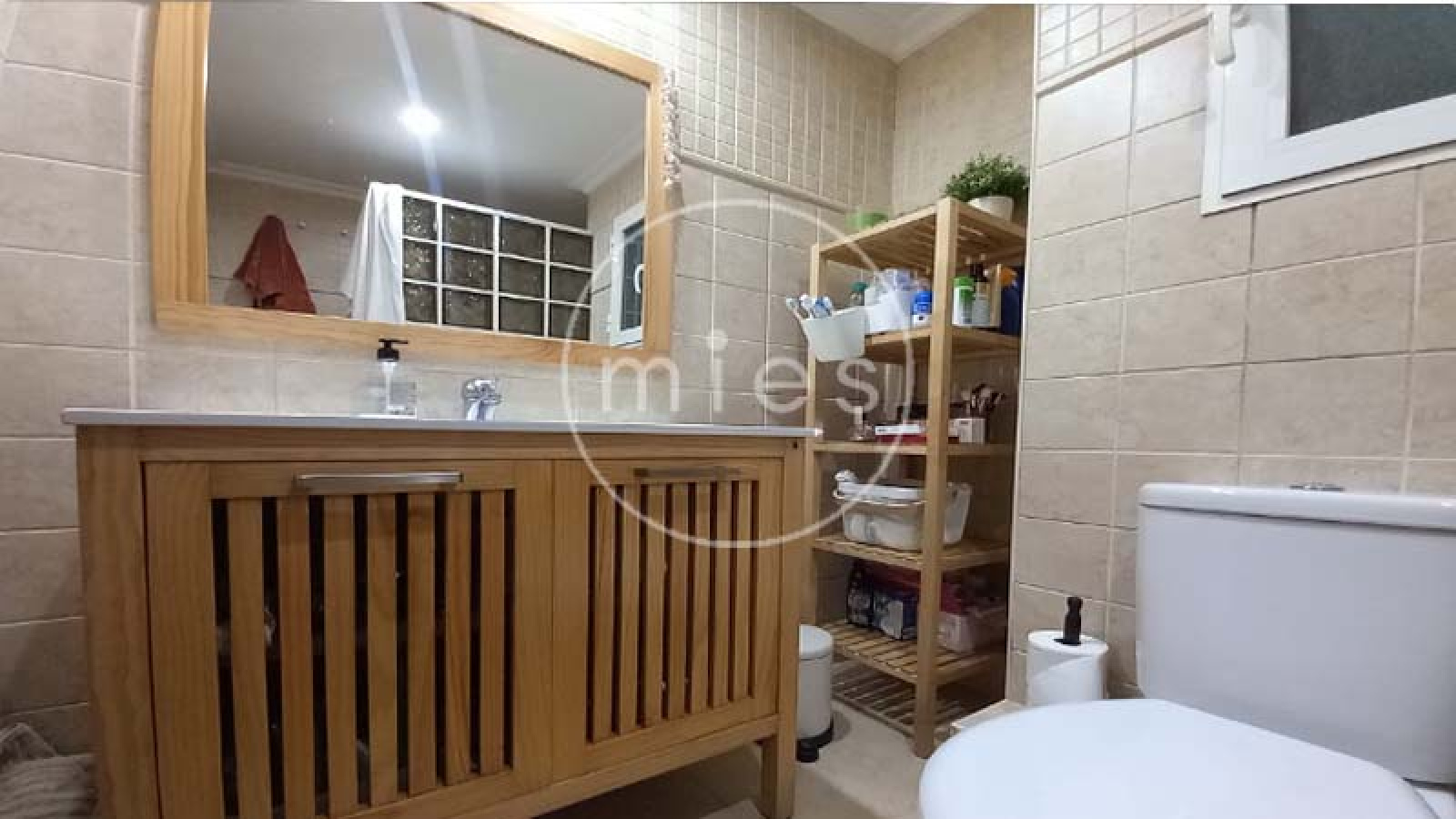 Mies Inmobiliaria, inmobiliaria Picanya, piso en venta Picanya, piso reformado Picanya, piso con ascensor Picanya, vivienda en venta Picanya, comprar piso Picanya, piso cerca metro Picanya, piso cerca Valencia, vivienda reformada Valencia, piso luminoso Picanya, piso con balcón Picanya, piso dos habitaciones Picanya, inmobiliaria Valencia, inmobiliaria Horta Sud, piso reformado con ascensor, vivienda cerca del metro, piso para invertir en Picanya, comprar vivienda en Picanya, pisos en venta Valencia, Mies Gestión Inmobiliaria, vivienda en exclusiva Picanya, piso disponible octubre, oportunidad inmobiliaria Picanya, vivienda bien comunicada Valencia, piso a 10 minutos de Valencia, vivienda junto al metro Picanya, piso reformado listo para entrar a vivir, inmobiliaria especializada en Picanya, venta de pisos en Picanya.