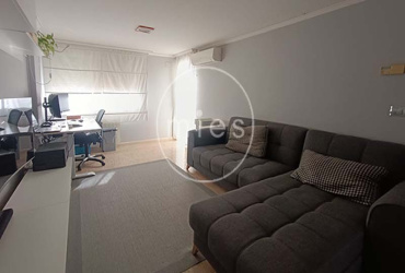 Mies Inmobiliaria, Mies Gestión Inmobiliaria, piso en venta San Isidro Valencia, piso reformado Valencia, piso con ascensor Valencia, vivienda San Isidro, comprar piso San Isidro, piso 3 habitaciones Valencia, piso con balcón Valencia, piso luminoso Valencia, vivienda reformada Valencia, piso junto al metro Valencia, piso cerca V30, vivienda lista para entrar a vivir, inmobiliaria Valencia, piso con calefacción Valencia, piso con aire acondicionado Valencia, piso 100 metros Valencia, vivienda familiar Valencia, piso cerca transporte público Valencia, comprar vivienda Valencia, oportunidad inmobiliaria Valencia, piso séptima planta Valencia, piso con baño en suite Valencia, vivienda cerca hospitales Valencia, piso cerca colegios Valencia, piso cerca supermercados Valencia, inmueble reformado San Isidro, venta de pisos Valencia, inmobiliaria San Isidro Valencia.