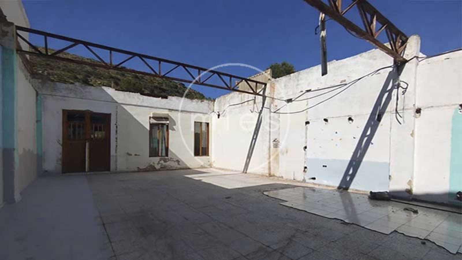 Mies Inmobiliaria, Mies Gestión Inmobiliaria, parcela urbana Montserrat, solar urbano Montserrat, terreno urbano en venta Montserrat, construir vivienda Montserrat, parcela para casa Montserrat, almacén en venta Montserrat, nave en venta Montserrat, terreno urbano Valencia, solar urbano Valencia, parcela edificable Montserrat, inversión inmobiliaria Montserrat, almacén con parcela Valencia, terreno para construir vivienda Valencia, almacén para materiales Montserrat, parcela con construcción Montserrat, inmueble para reformar Montserrat, oportunidad inmobiliaria Montserrat, venta de terrenos urbanos Valencia, parcela urbana con almacén, solar para vivienda unifamiliar Montserrat, terreno urbanizable Montserrat, almacén con luz y agua Valencia.
