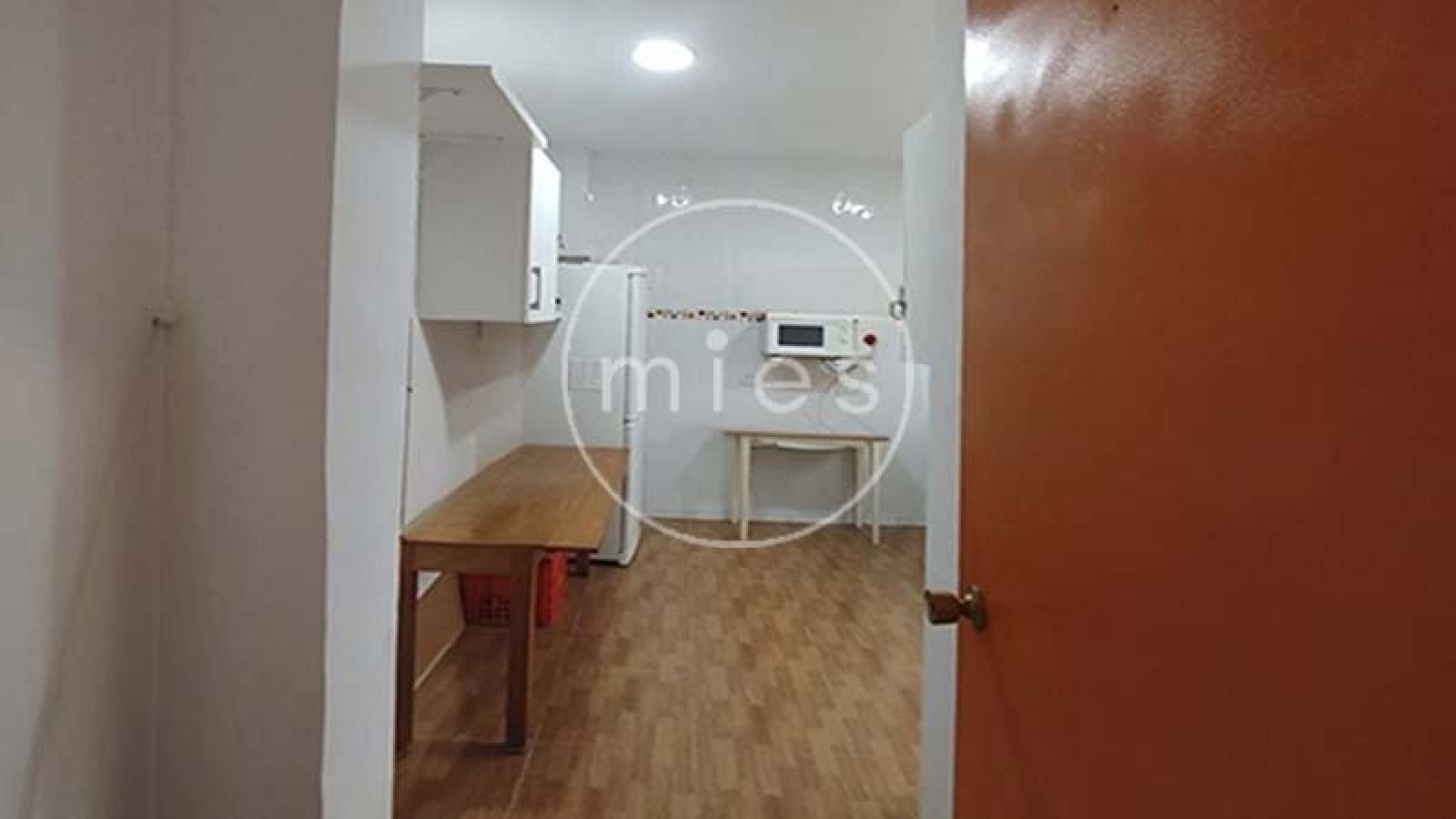 Mies Inmobiliaria, Mies Gestión Inmobiliaria, local comercial Torrent, local en venta Torrent, local Avenida al Vedat, local con patio Torrent, oficina en venta Torrent, despacho profesional Torrent, local para clínica Torrent, local para academia Torrent, local adaptado minusválidos Torrent, inversión local comercial Torrent, local céntrico Torrent, local cerca metro Torrent, local cerca Ayuntamiento Torrent, local para negocio Torrent, inmueble comercial Torrent, local reformado Torrent, venta de locales Torrent, local con despachos Valencia, local profesional Torrent, local comercial Valencia, oportunidad inversión Torrent, local con patio interior Torrent.