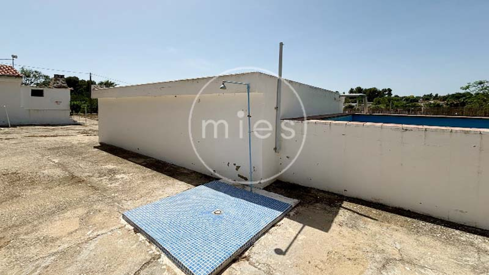 chalet en venta en Turís, chalet con piscina en Turís, casa en venta en Turís, chalet en urbanización Cañapar, chalet en venta Valencia, chalet con parcela grande, chalet con garaje, chalet con paellero, vivienda con piscina Valencia, chalet cerca de Valencia