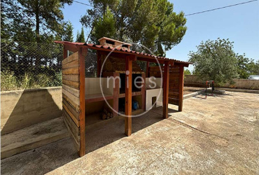 chalet en venta en Turís, chalet con piscina en Turís, casa en venta en Turís, chalet en urbanización Cañapar, chalet en venta Valencia, chalet con parcela grande, chalet con garaje, chalet con paellero, vivienda con piscina Valencia, chalet cerca de Valencia