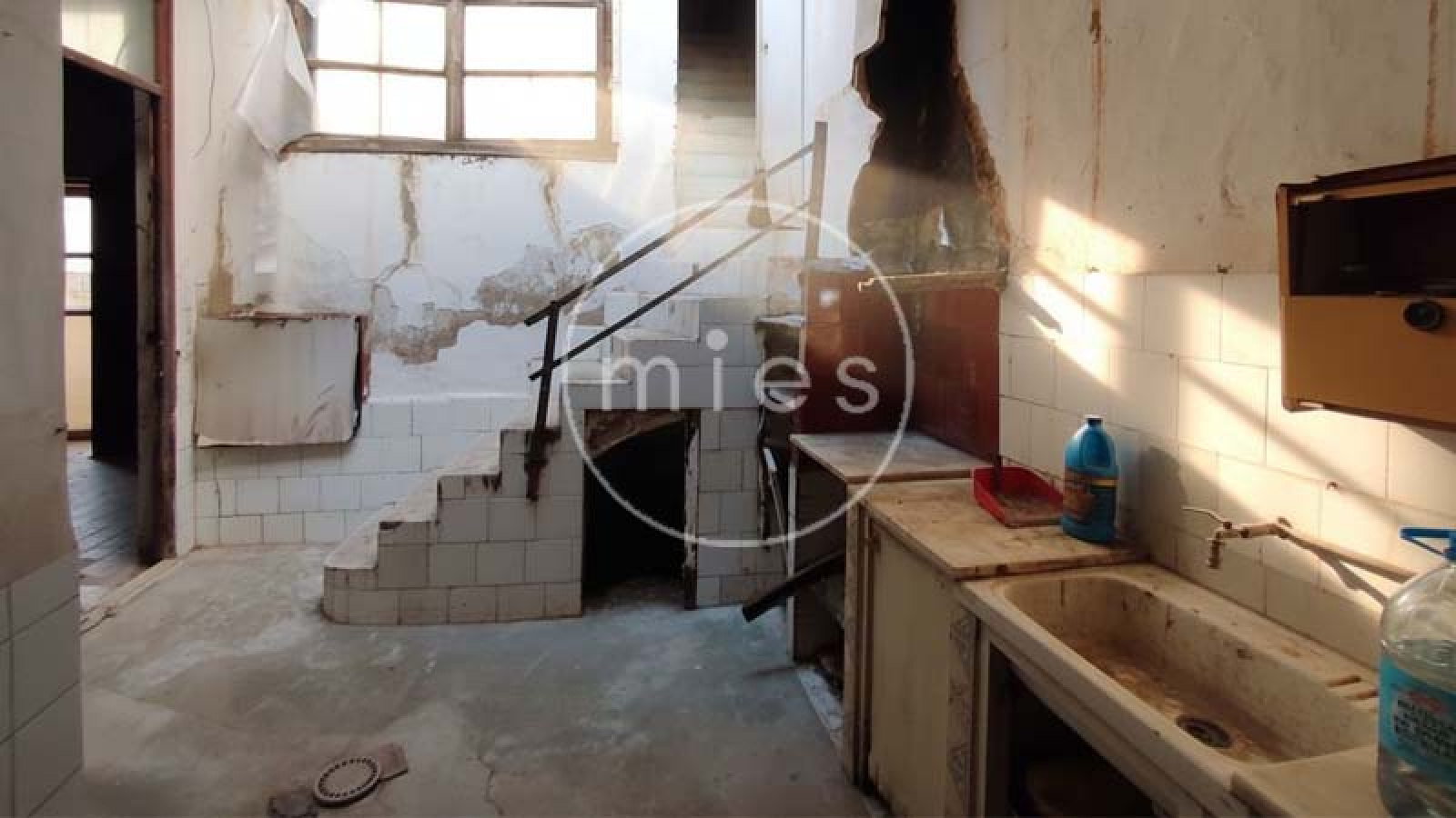 Inmobiliaria Mies, inmobiliaria Mies Torrent, inmobiliaria en Torrent, edificios en venta Torrent, edificio a reformar Torrent, inversión inmobiliaria Torrent, comprar edificio en Torrent, promotores inmobiliarios Valencia, activos inmobiliarios Torrent, edificios centro Torrent