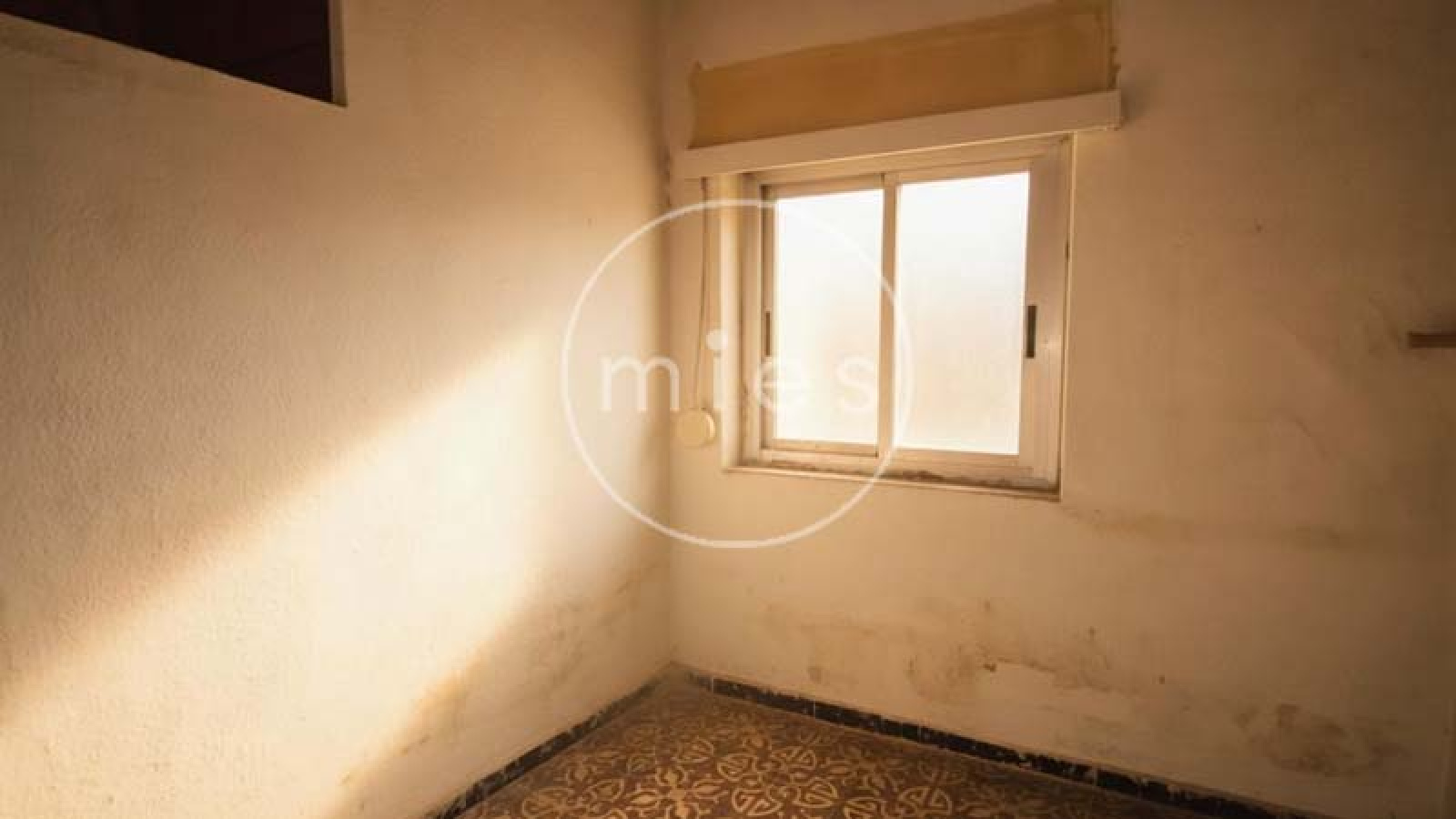 Inmobiliaria Mies, inmobiliaria Mies Torrent, inmobiliaria en Torrent, edificios en venta Torrent, edificio a reformar Torrent, inversión inmobiliaria Torrent, comprar edificio en Torrent, promotores inmobiliarios Valencia, activos inmobiliarios Torrent, edificios centro Torrent