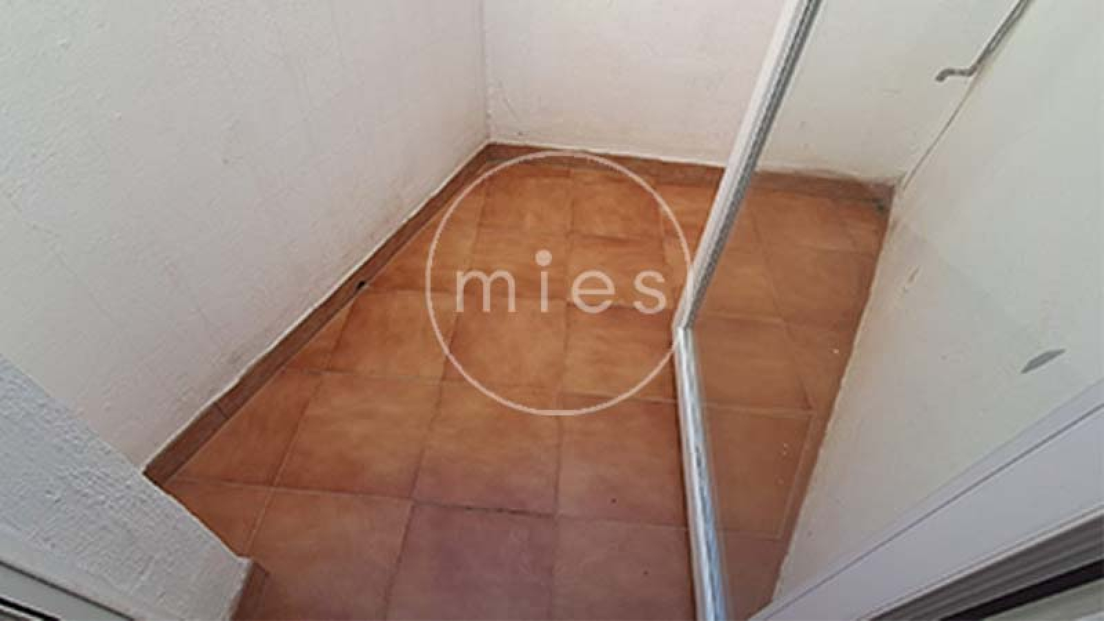 piso en venta Torrent, piso La Ermita Torrent, vivienda en Torrent, casa de pueblo Torrent, piso reformado Torrent, piso con terraza Torrent, vivienda con acceso independiente, comprar piso Torrent, inmobiliaria Torrent, MIES Inmobiliaria, pisos en Torrent, viviendas en La Ermita, inversión inmobiliaria Torrent, piso listo para entrar a vivir, vivienda sin comunidad, inmobiliaria La Ermita Torrent, comprar vivienda en Torrent, pisos l\'Horta Sud, vivienda cerca del metro Torrent, piso exterior Torrent
