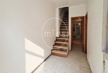 mies inmobiliaria casa terraza montroy
