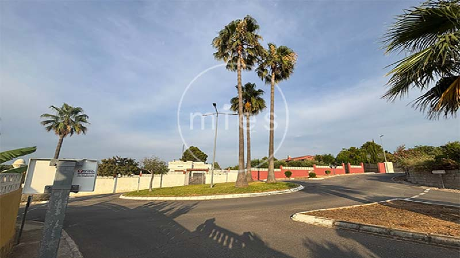 mies inmobiliaria parcela urbana en altury turis