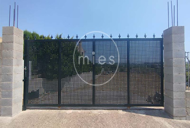 terreno para chalet en colinas de venta cabrera