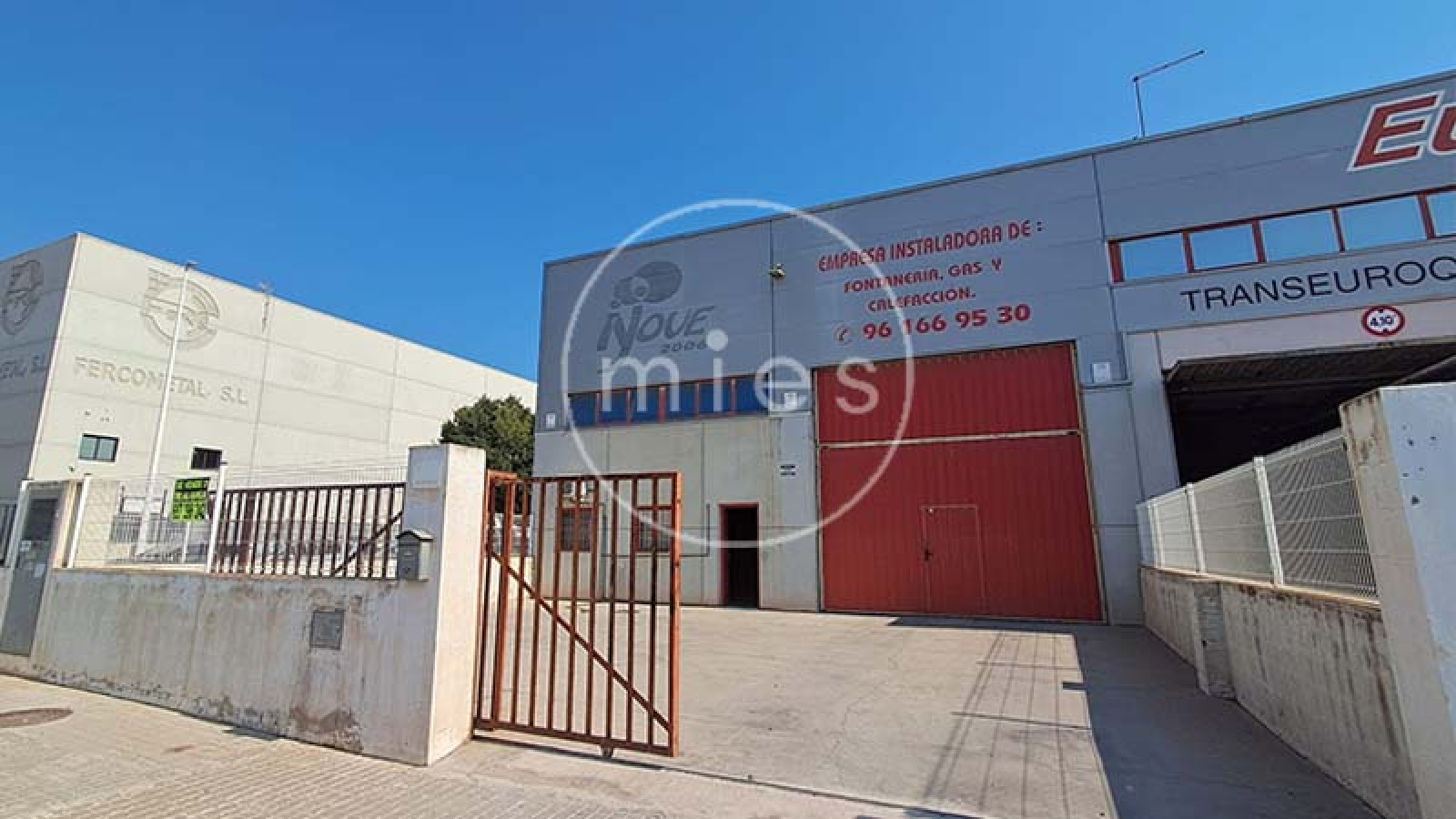 nave industrial en venta, nave industrial Valencia, nave con oficinas, nave prefabricada hormigón, nave industrial con patio, nave logística, nave para empresa, nave con trifásica, nave con oficinas Valencia, nave industrial 337 m², almacén industrial, nave para almacén, nave industrial preparada, inversión industrial Valencia, MIES Inmobiliaria.