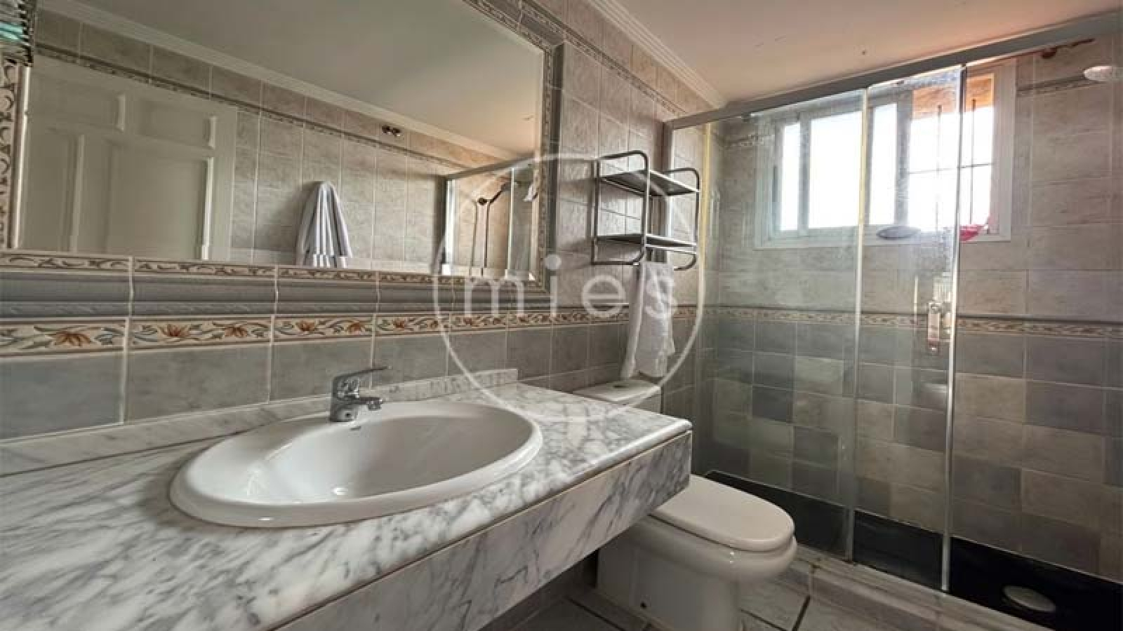 chalet en Turís, chalet en venta Turís, chalet con piscina Turís, chalet Valencia, casa en Turís, chalet independiente Valencia, chalet con parcela, chalet con piscina Valencia, vivienda en Turís, casa con jardín, chalet 9 habitaciones, inversión inmobiliaria Turís, alquiler vacacional Turís, chalet para familias, inmobiliaria Turís, MIES Inmobiliaria