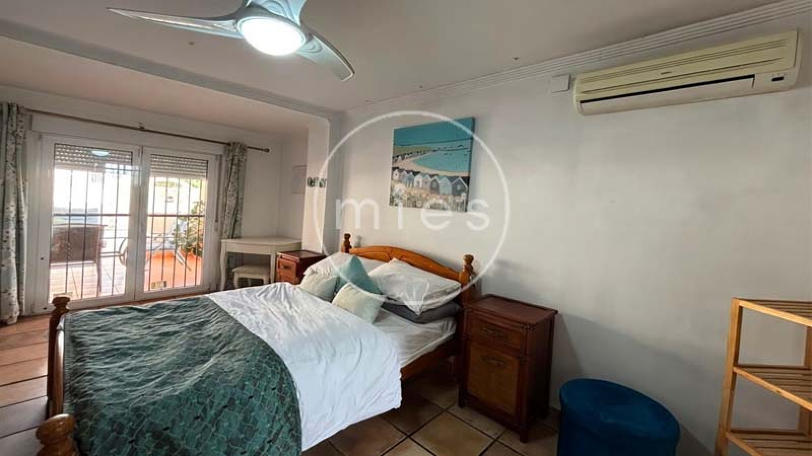 chalet en Turís, chalet en venta Turís, chalet con piscina Turís, chalet Valencia, casa en Turís, chalet independiente Valencia, chalet con parcela, chalet con piscina Valencia, vivienda en Turís, casa con jardín, chalet 9 habitaciones, inversión inmobiliaria Turís, alquiler vacacional Turís, chalet para familias, inmobiliaria Turís, MIES Inmobiliaria