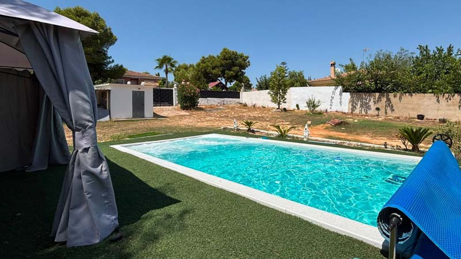 chalet en Turís, chalet en venta Turís, chalet con piscina Turís, chalet Valencia, casa en Turís, chalet independiente Valencia, chalet con parcela, chalet con piscina Valencia, vivienda en Turís, casa con jardín, chalet 9 habitaciones, inversión inmobiliaria Turís, alquiler vacacional Turís, chalet para familias, inmobiliaria Turís, MIES Inmobiliaria