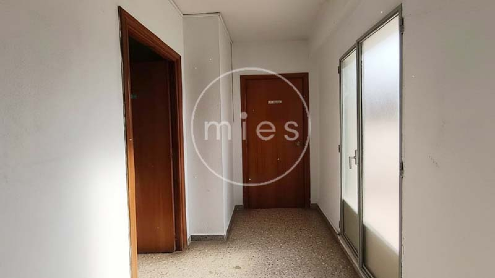local en venta Alaquàs, local Alaquàs, local centro Alaquàs, local con cambio de uso a vivienda, cambio de uso local a vivienda Alaquàs, vivienda en venta Alaquàs, local primera planta Alaquàs, inversión inmobiliaria Alaquàs, local cerca estación Alaquàs, local Aldaia, inmueble Alaquàs, MIES inmobiliaria, MIES Alaquàs, local para reformar Alaquàs