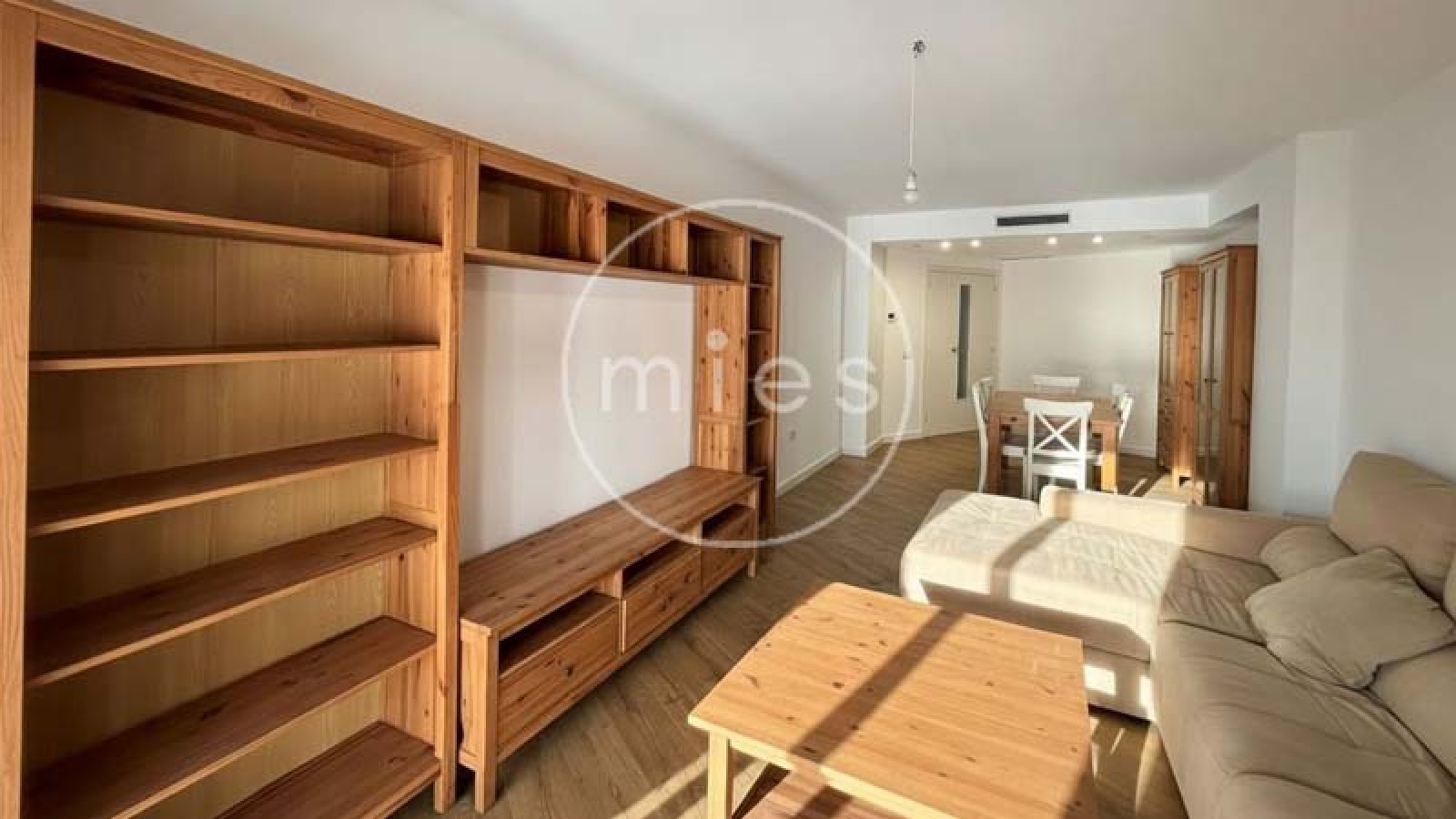mies agencia inmobiliaria en torrent alquiler salón comedro