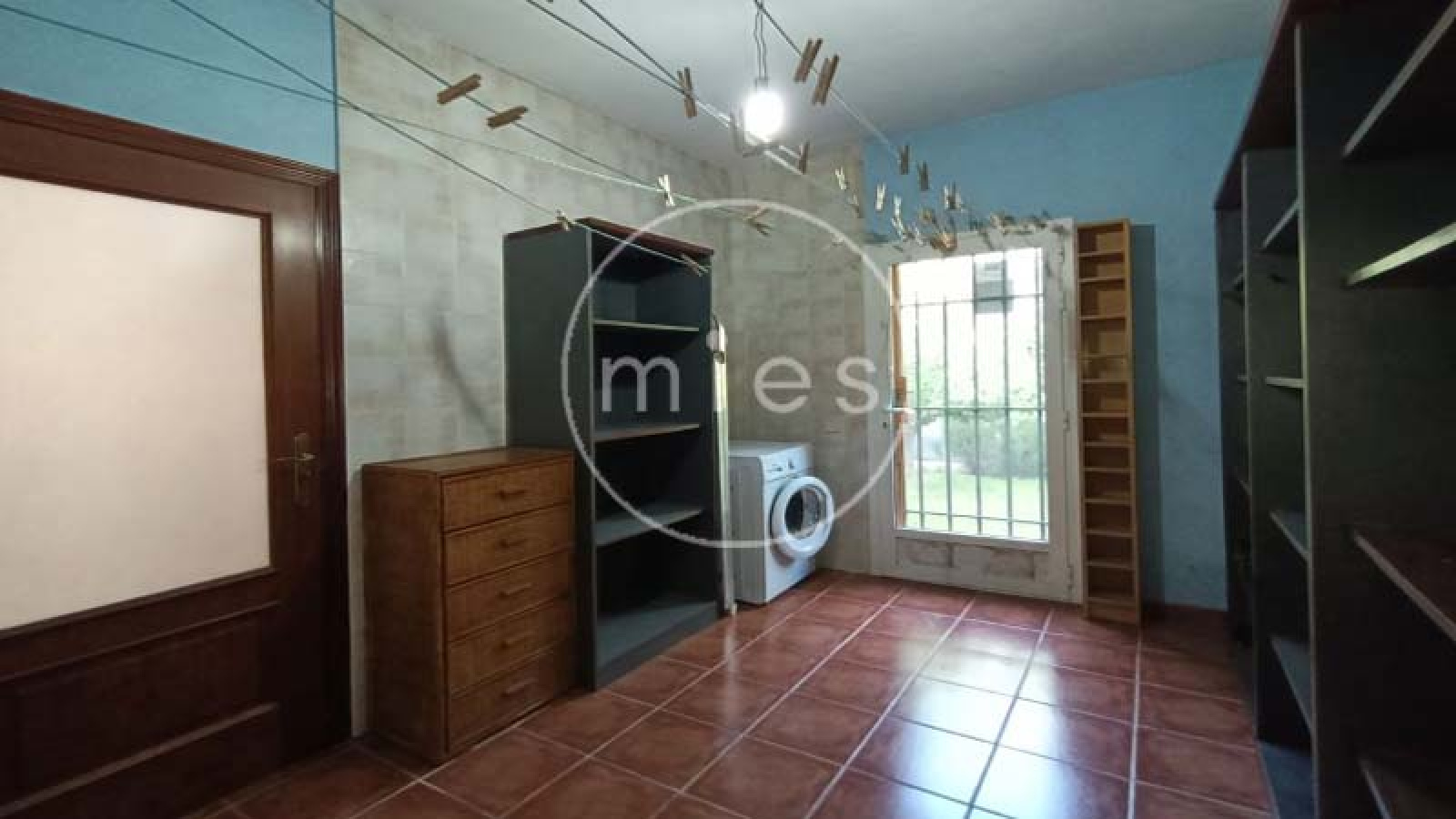 Mies Inmobiliaria, tu inmobiliaria en Valencia y alrededores. Encuentra pisos, casas y chalets en venta en Manises, Valencia y otras localidades.