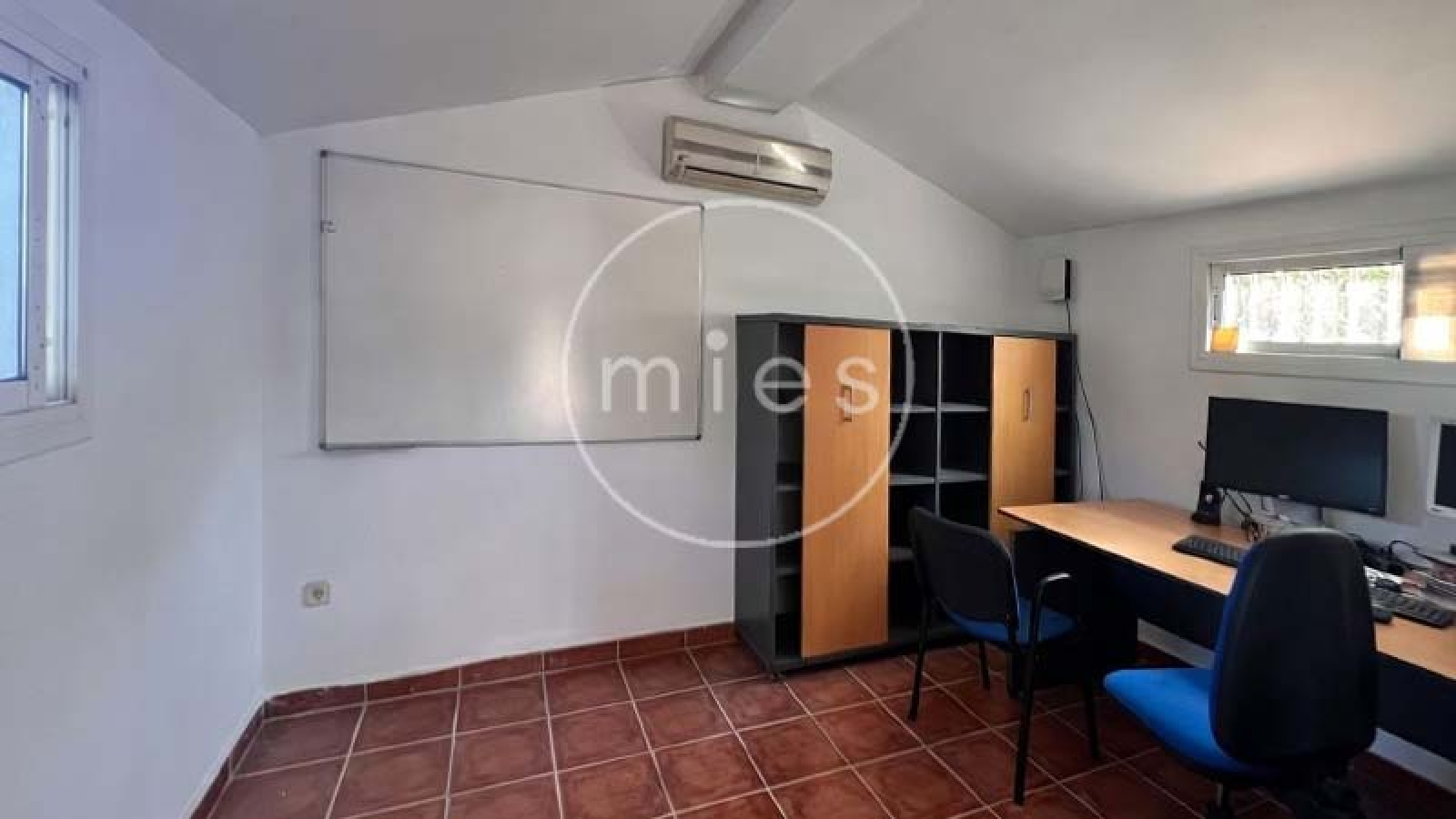 Mies Inmobiliaria, tu inmobiliaria en Valencia y alrededores. Encuentra pisos, casas y chalets en venta en Manises, Valencia y otras localidades.