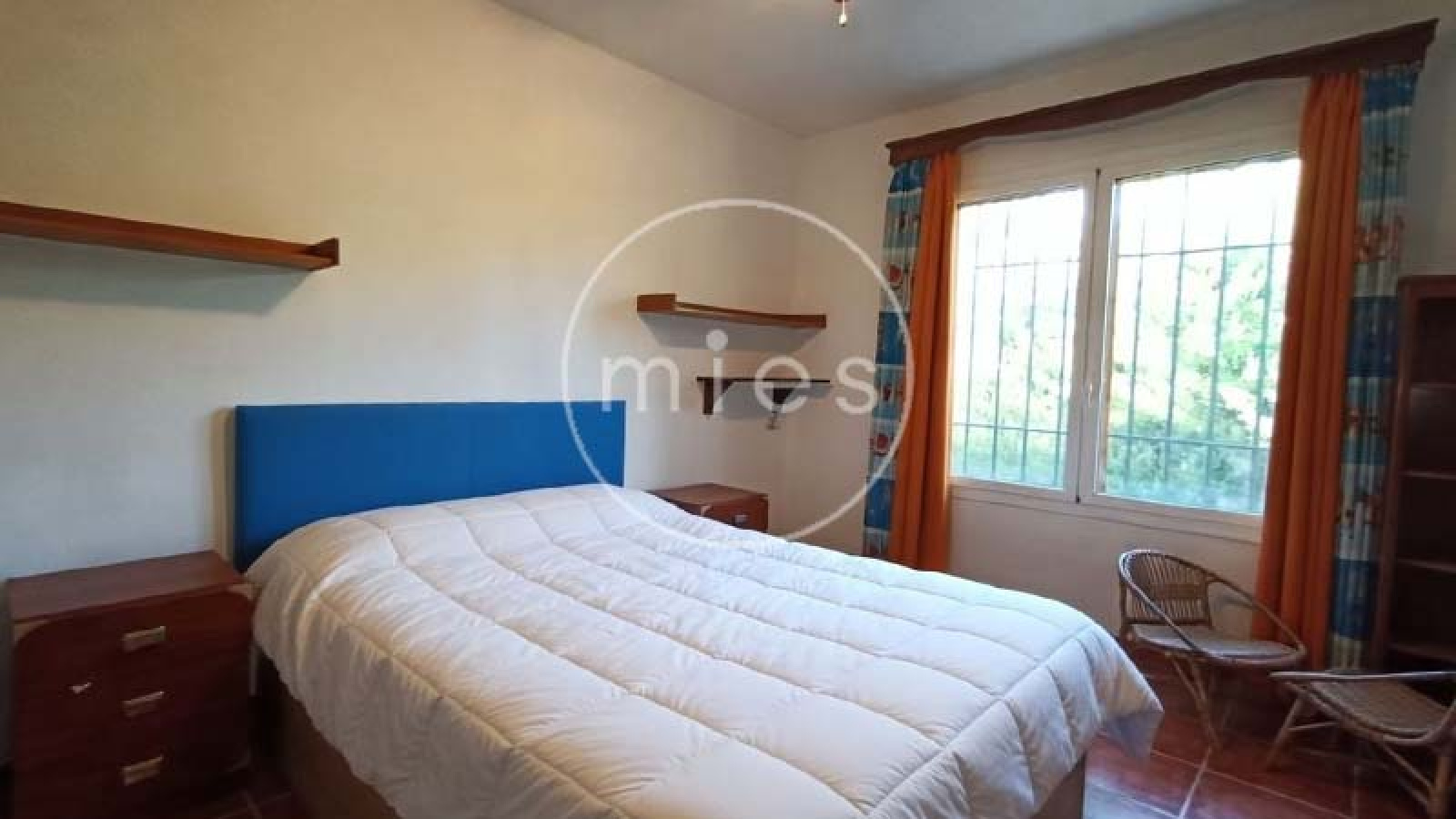 Mies Inmobiliaria, tu inmobiliaria en Valencia y alrededores. Encuentra pisos, casas y chalets en venta en Manises, Valencia y otras localidades.