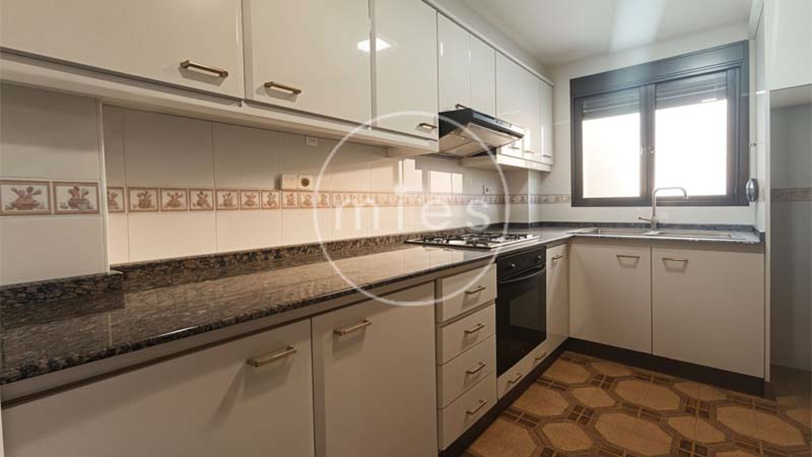 tico en Xirivella, ático con terraza en Xirivella, vivienda en Xirivella, piso en Xirivella, vivienda con terraza en Xirivella, ático cerca de Valencia, vivienda singular Xirivella, vivienda con carácter, piso esquinero Xirivella, vivienda luminosa Xirivella, vivienda sin gastos de comunidad, vivienda independiente Xirivella, vivienda centro Xirivella, piso con terraza cerca de Valencia, vivienda valenciana, edificio estilo valenciano, vivienda para reformar Xirivella, vivienda con potencial Xirivella, piso 3 habitaciones Xirivella, ático 3 habitaciones Xirivella, ático esquinero con terraza en Xirivella, ático con tres orientaciones en Xirivella, vivienda singular con terraza cerca de Valencia, vivienda con carácter en Xirivella, vivienda independiente sin comunidad en Xirivella, ático con terraza y sin comunidad, vivienda