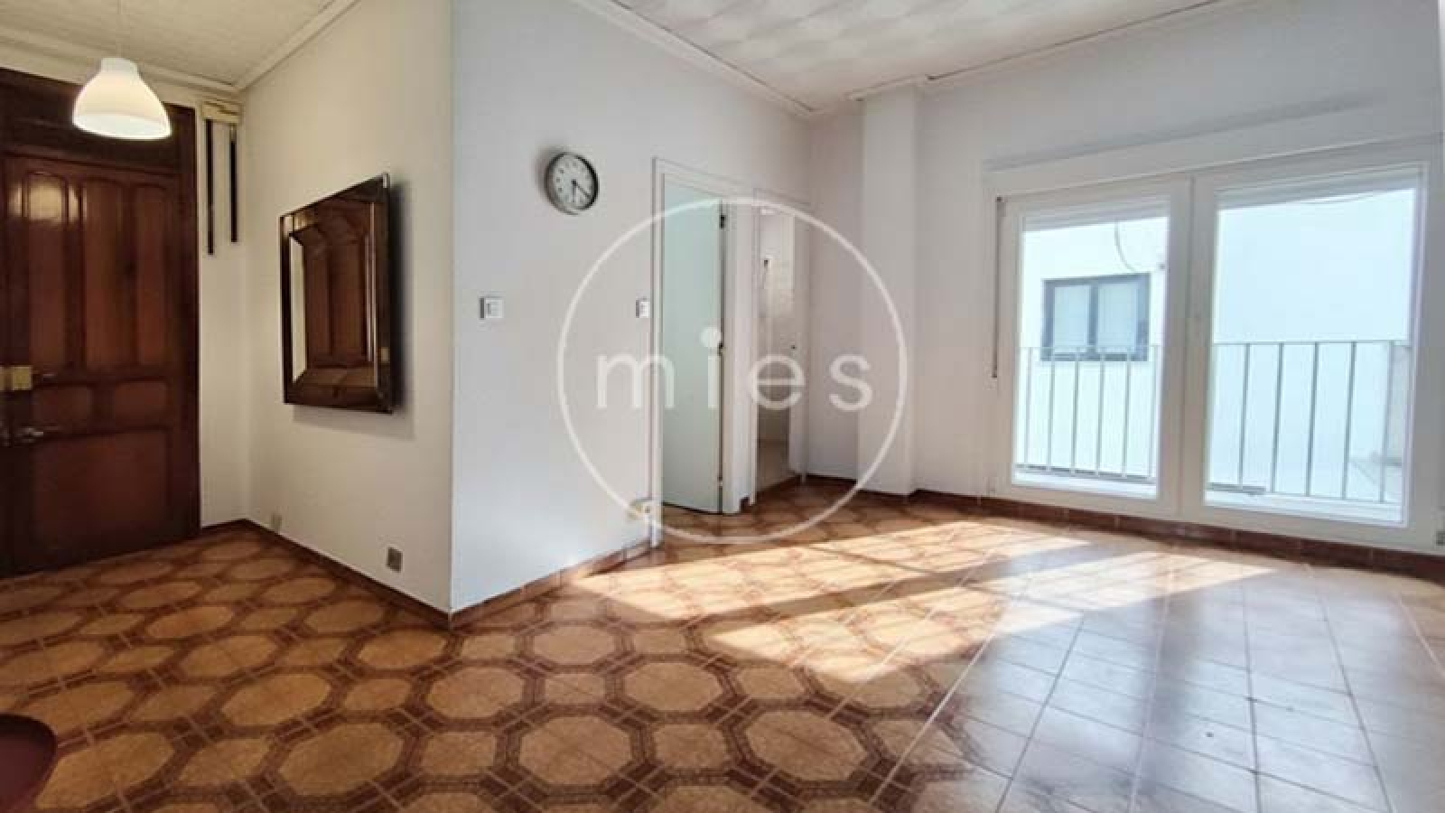 tico en Xirivella, ático con terraza en Xirivella, vivienda en Xirivella, piso en Xirivella, vivienda con terraza en Xirivella, ático cerca de Valencia, vivienda singular Xirivella, vivienda con carácter, piso esquinero Xirivella, vivienda luminosa Xirivella, vivienda sin gastos de comunidad, vivienda independiente Xirivella, vivienda centro Xirivella, piso con terraza cerca de Valencia, vivienda valenciana, edificio estilo valenciano, vivienda para reformar Xirivella, vivienda con potencial Xirivella, piso 3 habitaciones Xirivella, ático 3 habitaciones Xirivella, ático esquinero con terraza en Xirivella, ático con tres orientaciones en Xirivella, vivienda singular con terraza cerca de Valencia, vivienda con carácter en Xirivella, vivienda independiente sin comunidad en Xirivella, ático con terraza y sin comunidad, vivienda