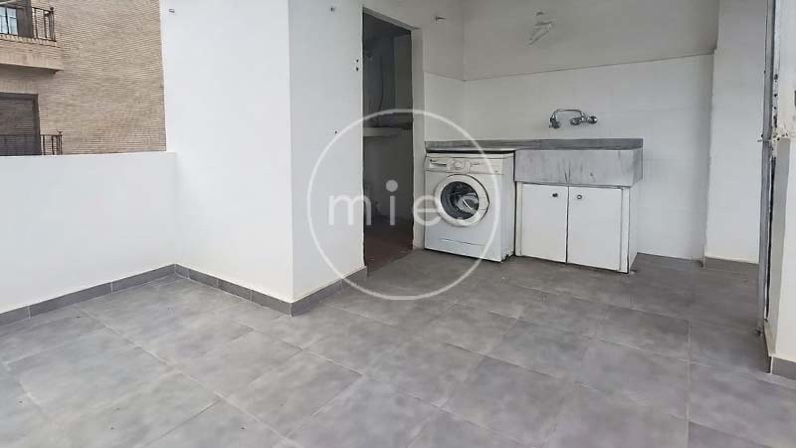 tico en Xirivella, ático con terraza en Xirivella, vivienda en Xirivella, piso en Xirivella, vivienda con terraza en Xirivella, ático cerca de Valencia, vivienda singular Xirivella, vivienda con carácter, piso esquinero Xirivella, vivienda luminosa Xirivella, vivienda sin gastos de comunidad, vivienda independiente Xirivella, vivienda centro Xirivella, piso con terraza cerca de Valencia, vivienda valenciana, edificio estilo valenciano, vivienda para reformar Xirivella, vivienda con potencial Xirivella, piso 3 habitaciones Xirivella, ático 3 habitaciones Xirivella, ático esquinero con terraza en Xirivella, ático con tres orientaciones en Xirivella, vivienda singular con terraza cerca de Valencia, vivienda con carácter en Xirivella, vivienda independiente sin comunidad en Xirivella, ático con terraza y sin comunidad, vivienda