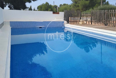 casa con piscina Montserrat, chalet Montserrat, casa en Montserrat Valencia, vivienda con piscina Montserrat, parcela 930 m2 Montserrat, casa de campo Montserrat, chalet con piscina Valencia, casa cerca del pueblo Montserrat, vivienda con terreno Montserrat, casa para fines de semana Montserrat, casa para vacaciones Montserrat, casa con terreno Valencia, Mies Inmobiliaria Montserrat