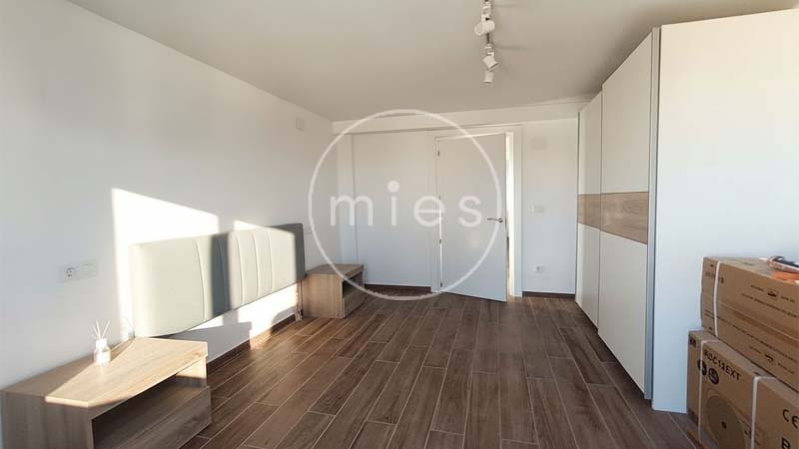 piso en venta Quart de Poblet, piso reformado Quart de Poblet, vivienda Barrio del Cristo, piso amueblado, piso con terraza, inversión inmobiliaria Quart de Poblet, comprar piso Quart de Poblet, Inmobiliaria MIES
 Copiar palabras clave